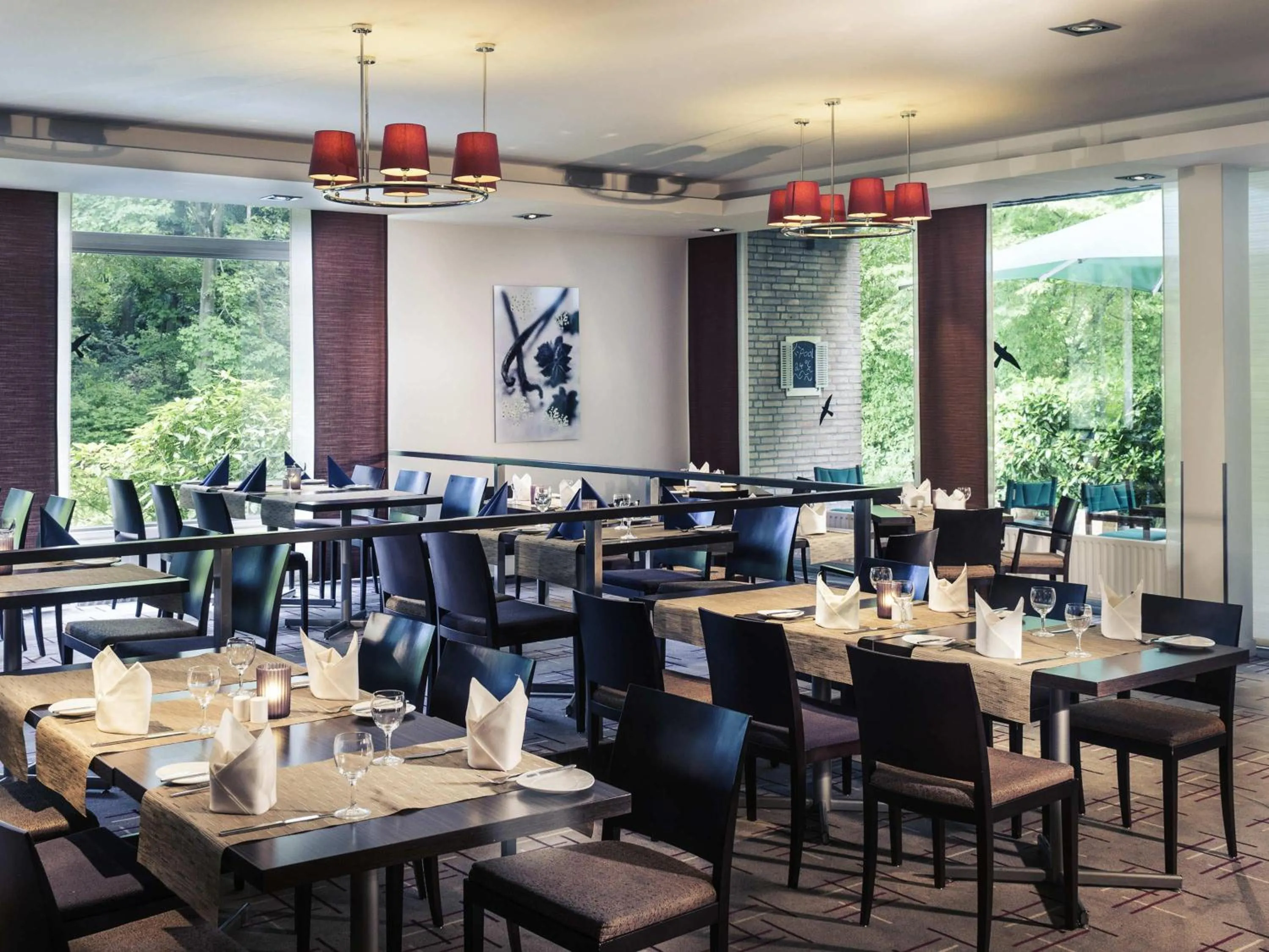 Breakfast in Mercure Hotel Düsseldorf Neuss