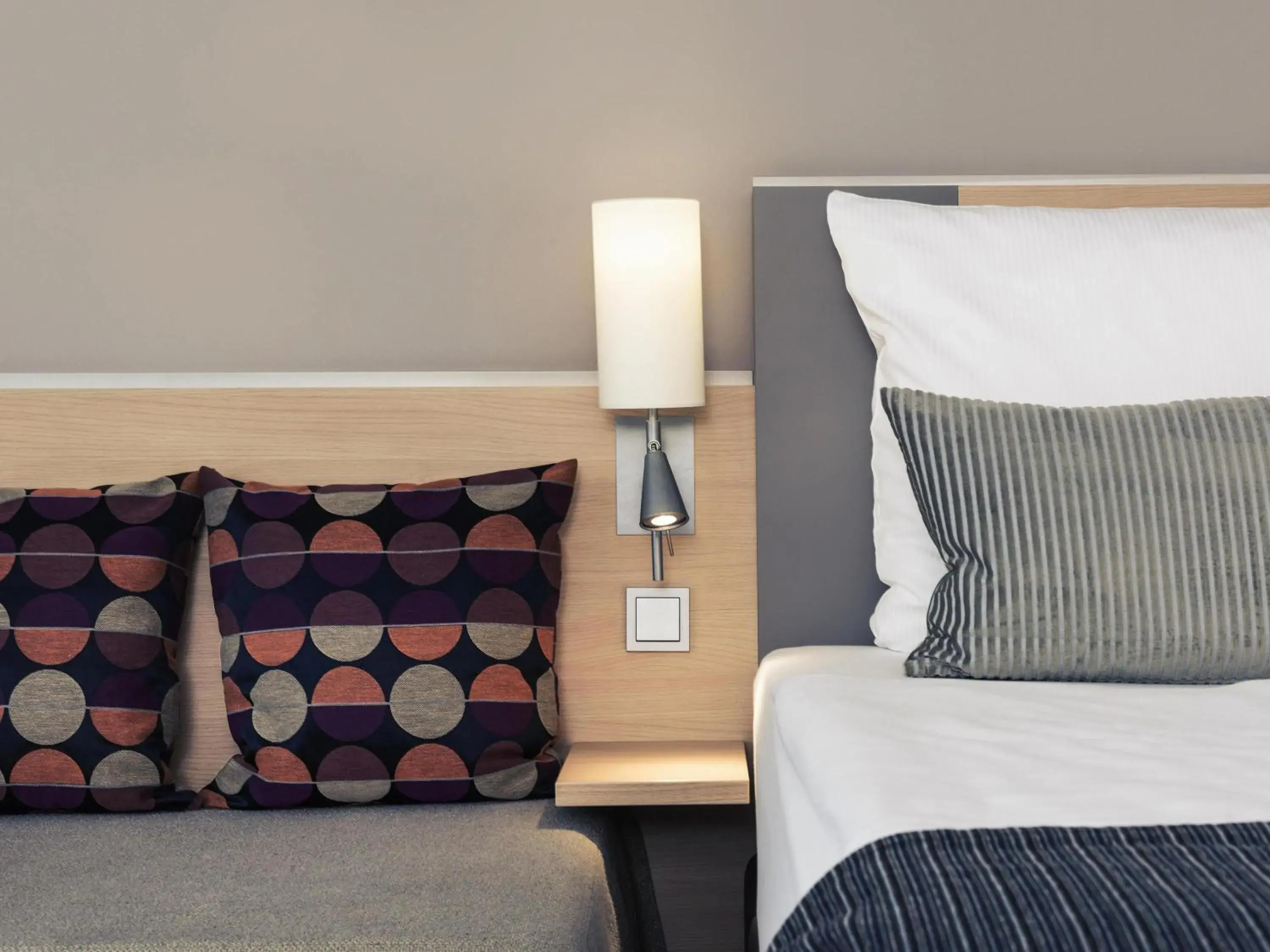 Bedroom, Bed in Mercure Hotel Düsseldorf Neuss Bedroom, Bed in Mercure Hotel Düsseldorf Neuss