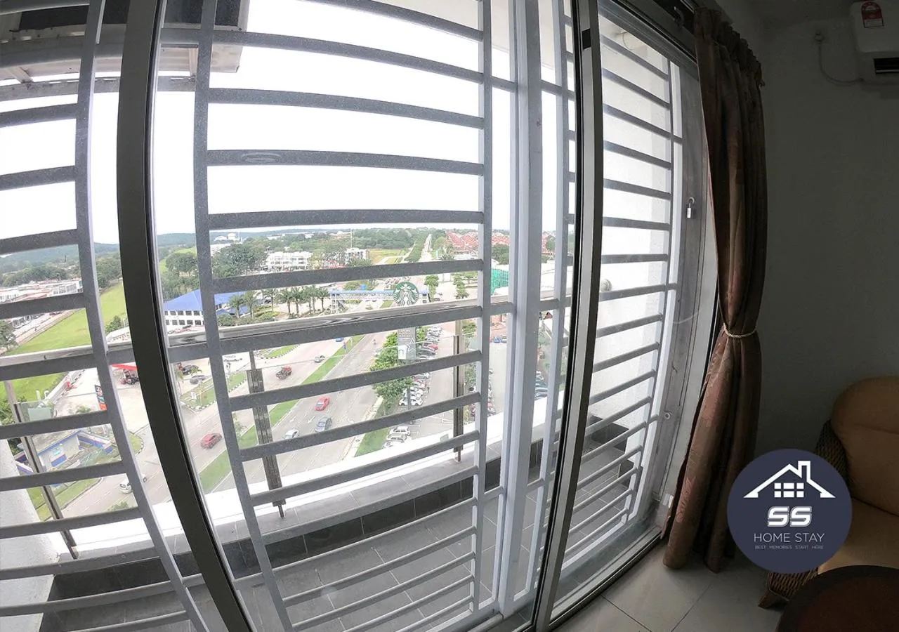 Balcony/Terrace in KULAI HOME STAY @IOI MALL/JPO/AEON/SENAI AIRPORT