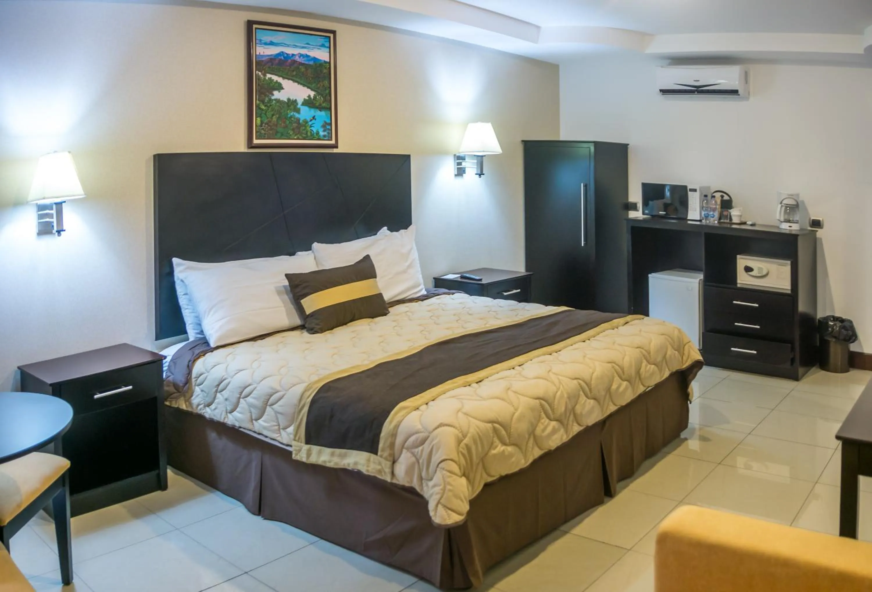 Bedroom, Bed in Hotel y Restaurante El Guarco