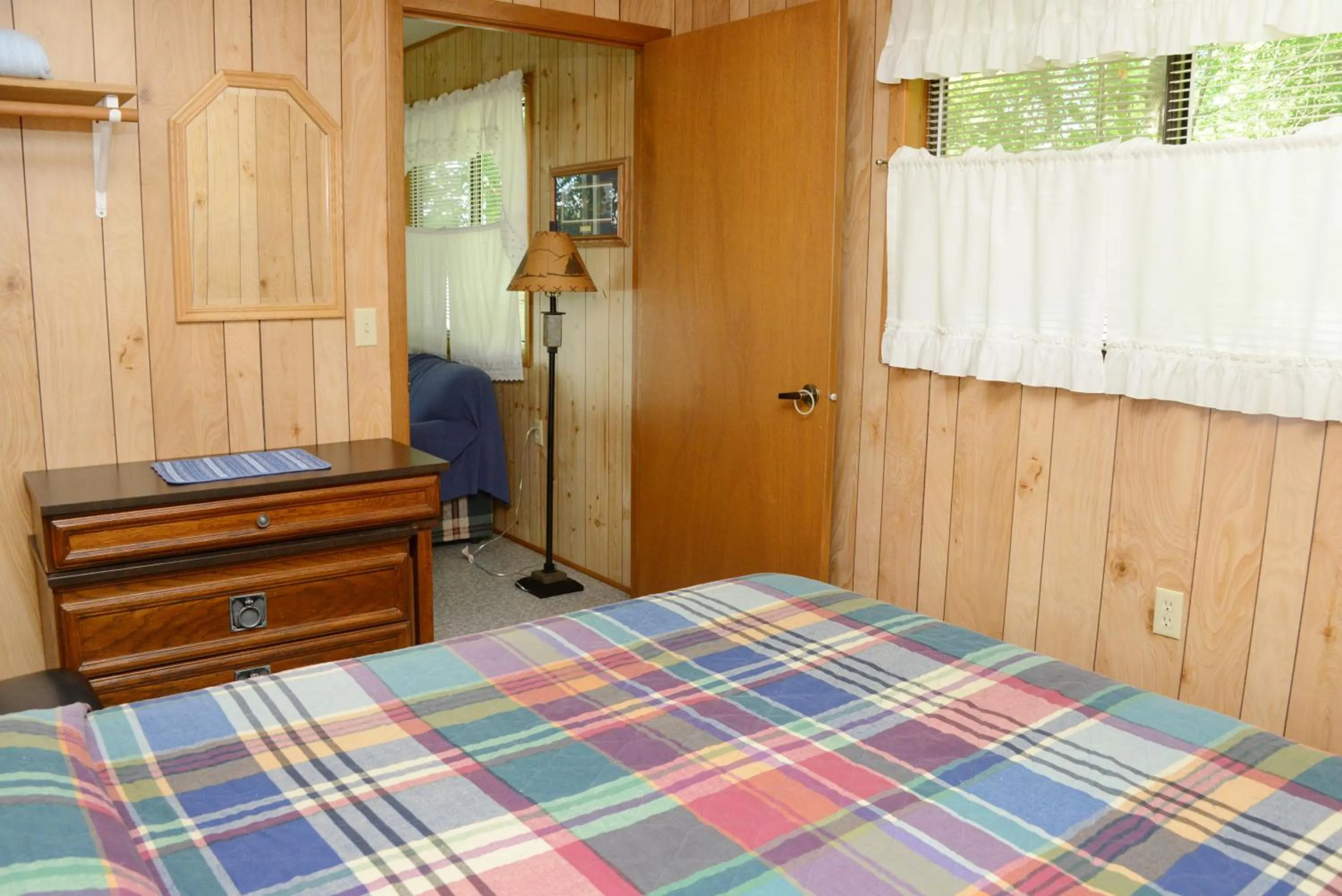 Bedroom, Bed in Riverside Resort