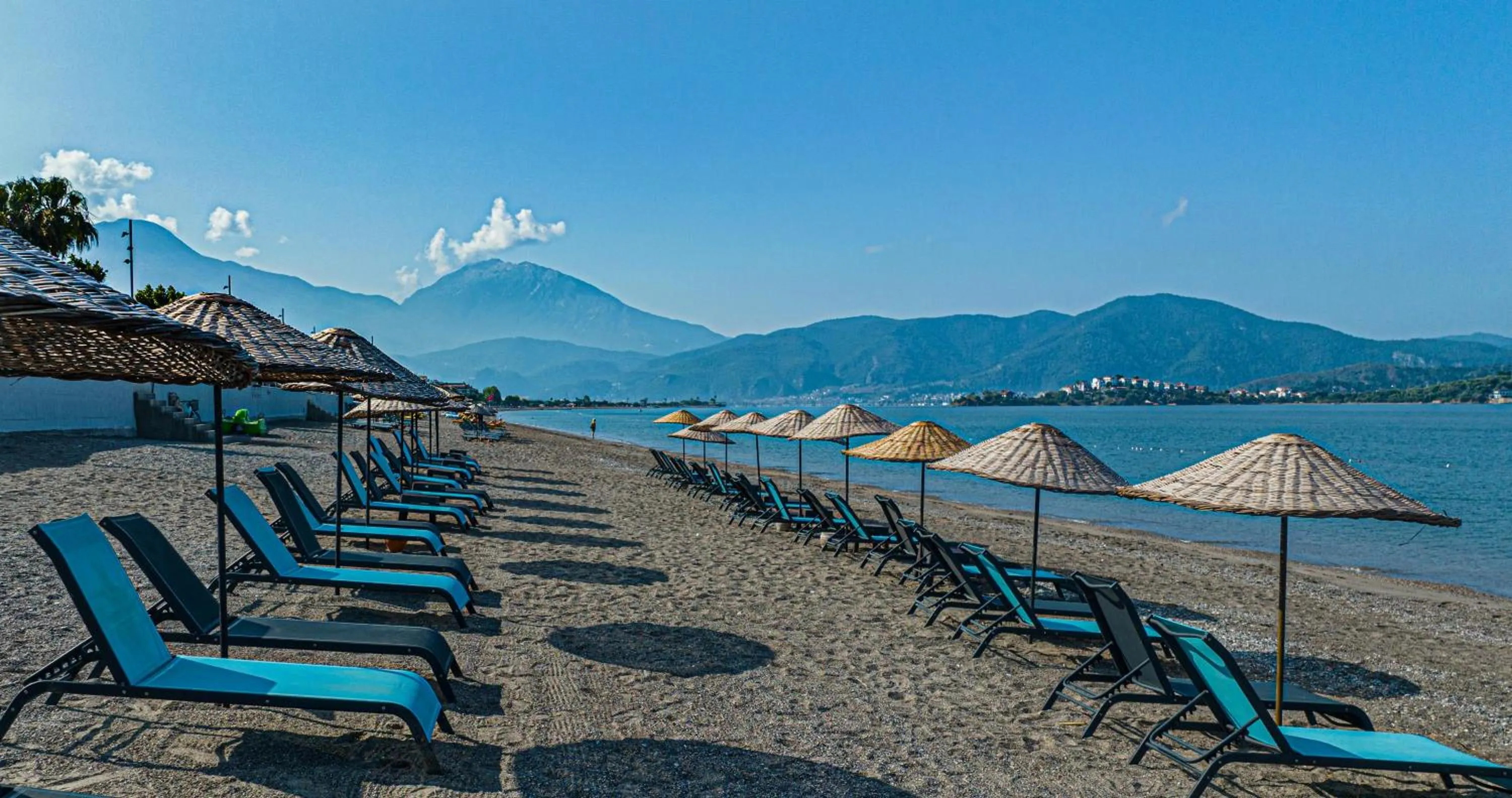 Beach in Uras Beach Hotel