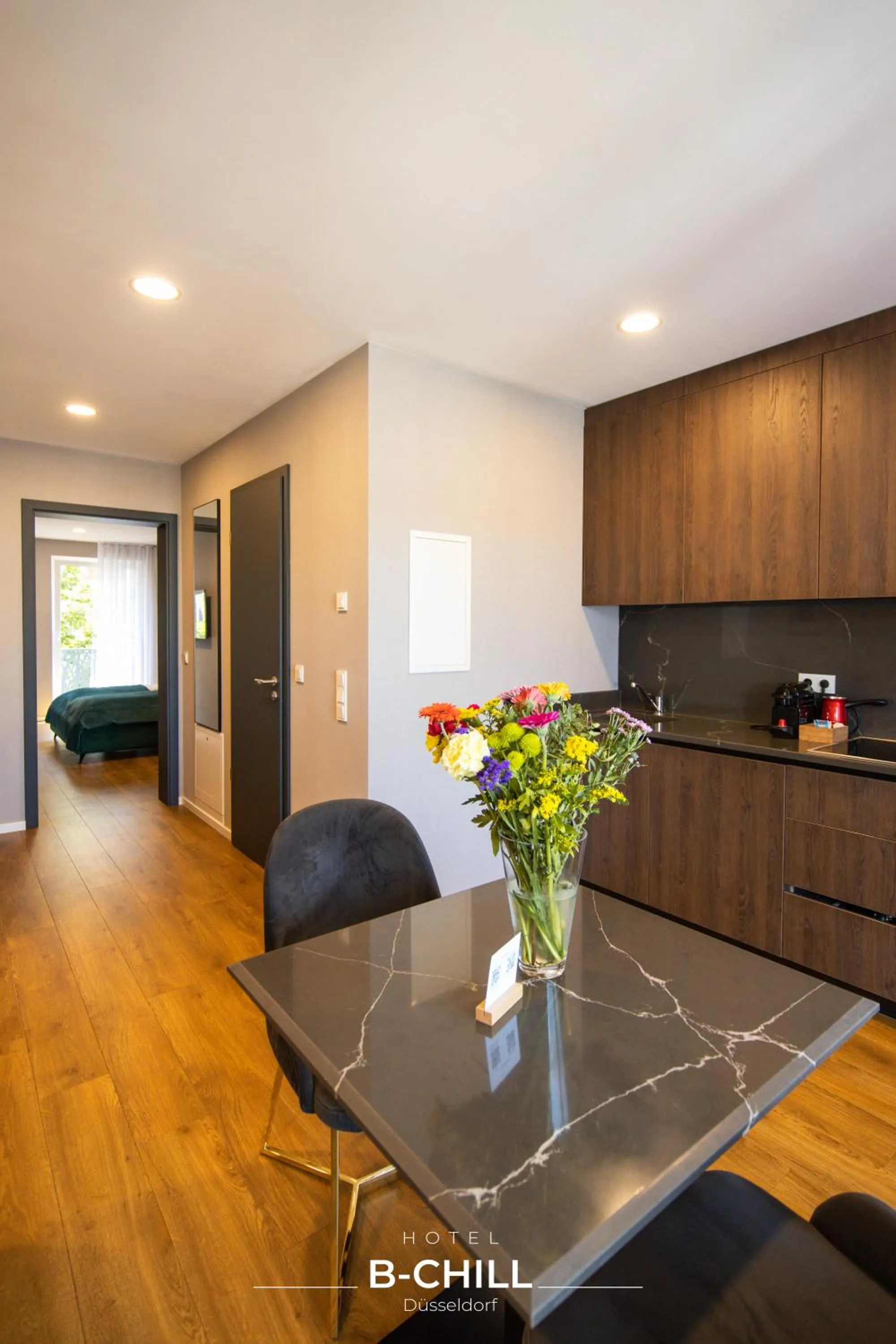 Kitchen or kitchenette in B-Chill Düsseldorf