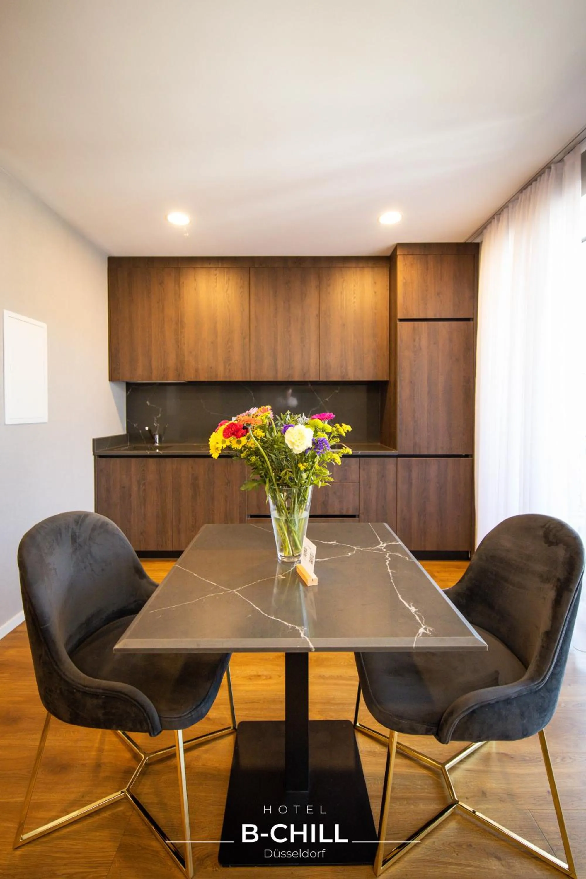 Kitchen or kitchenette in B-Chill Düsseldorf