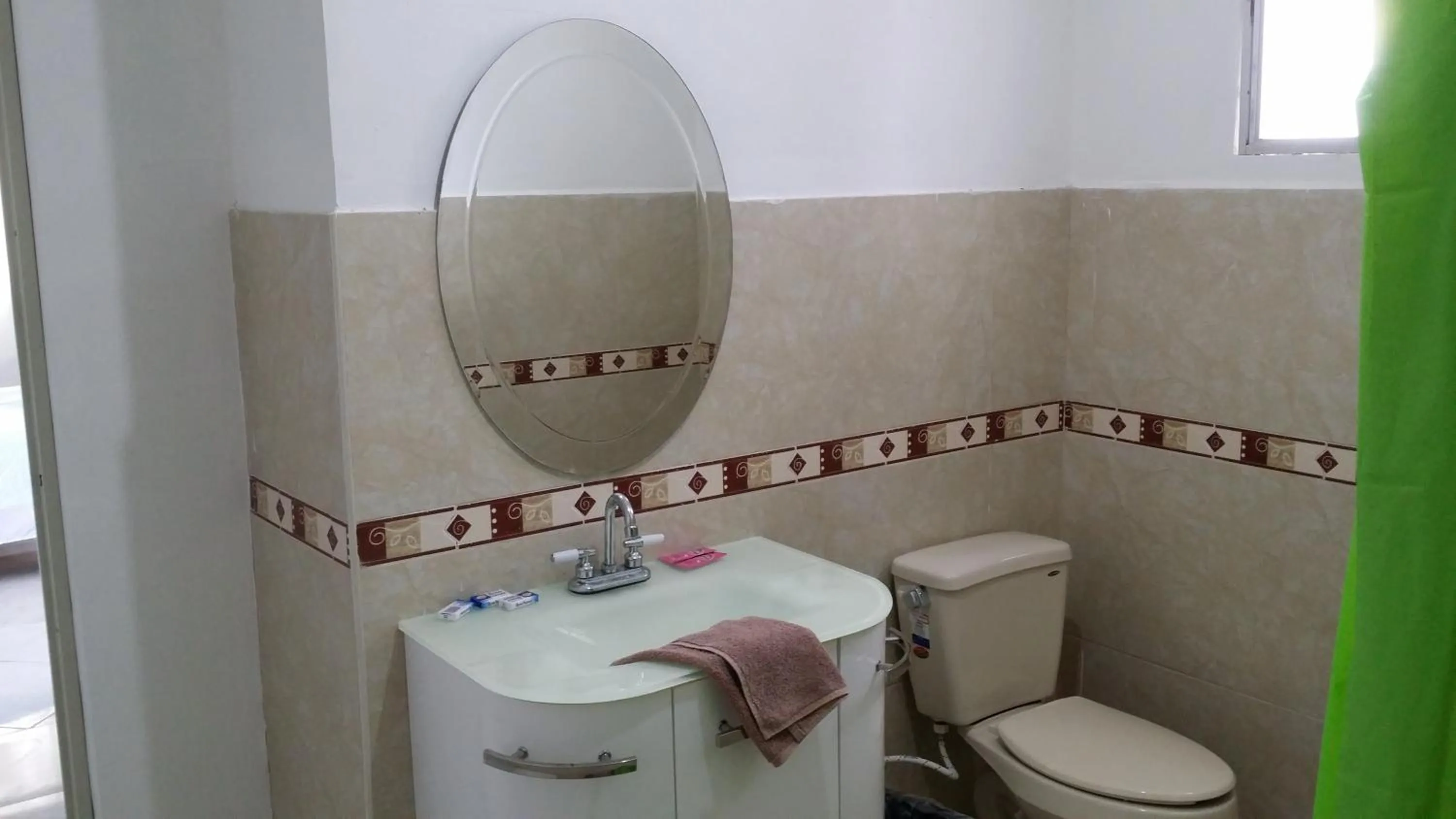 Mansion Giahn Bed & Breakfast