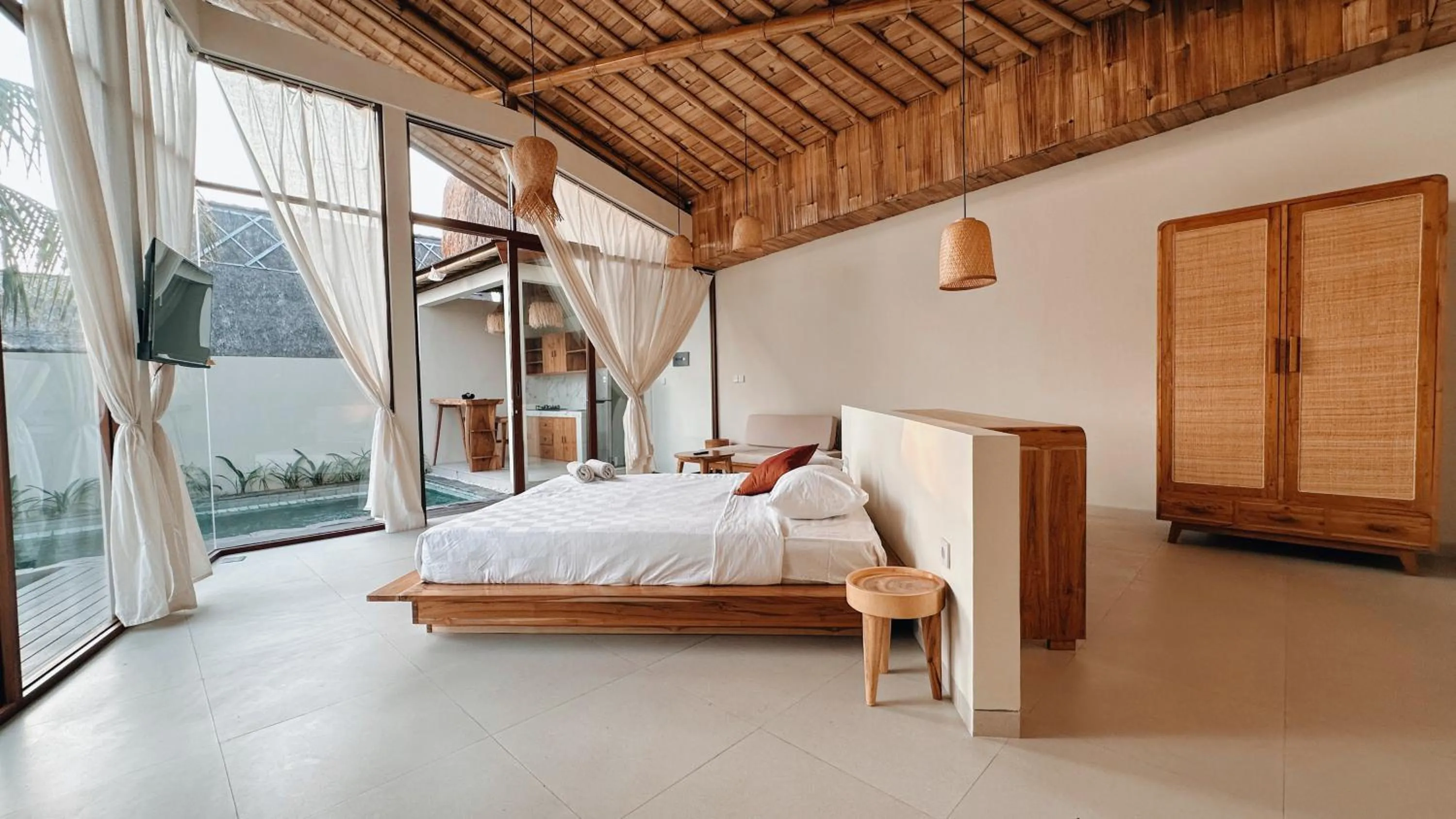 Bed in Capila Villa Bali