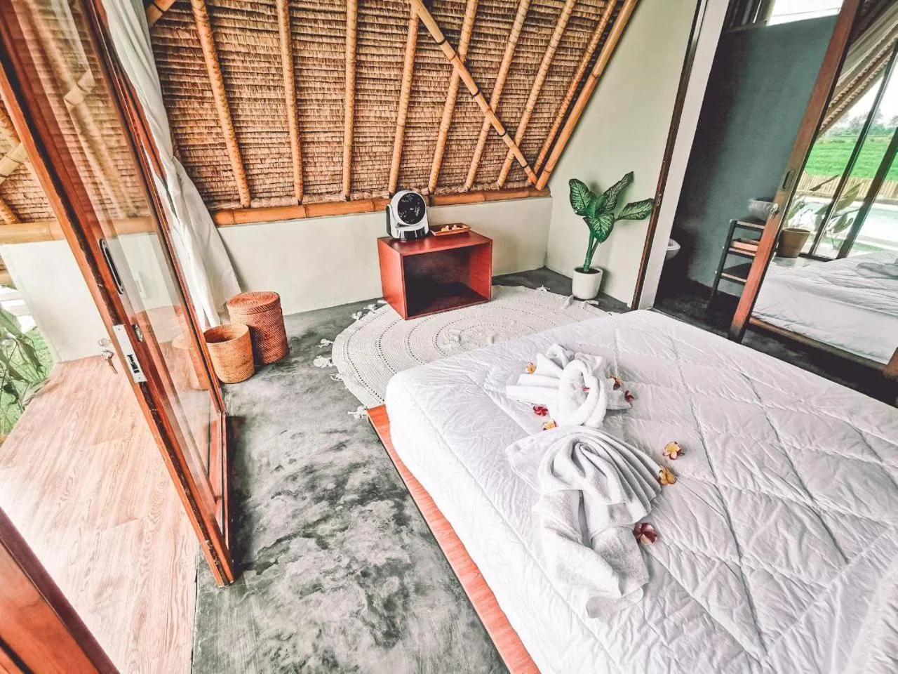 Bed in Capila Villa Bali