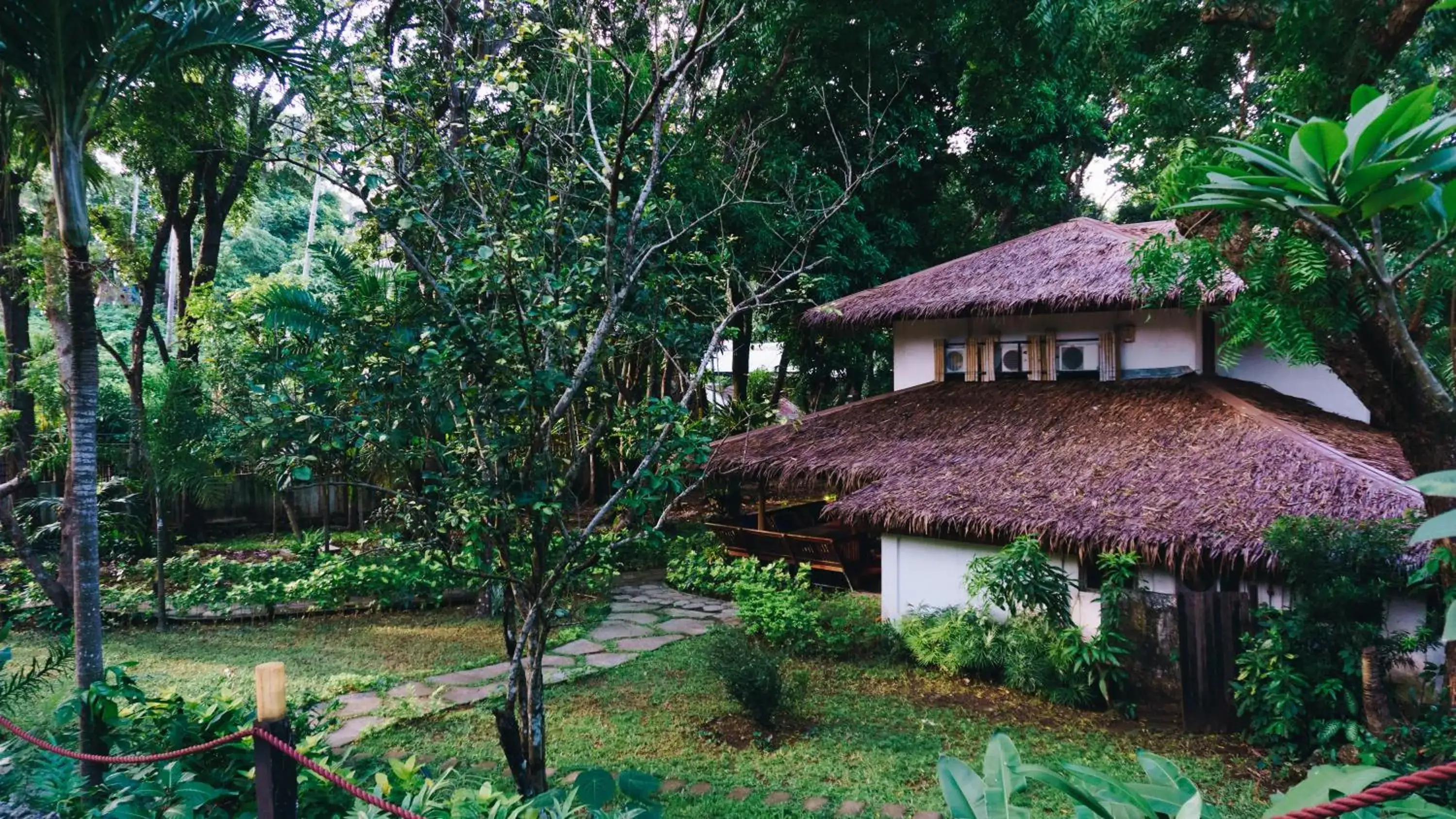 Restaurant/places to eat in The Strand Boutique Resort Restaurant/places to eat in The Strand Boutique Resort