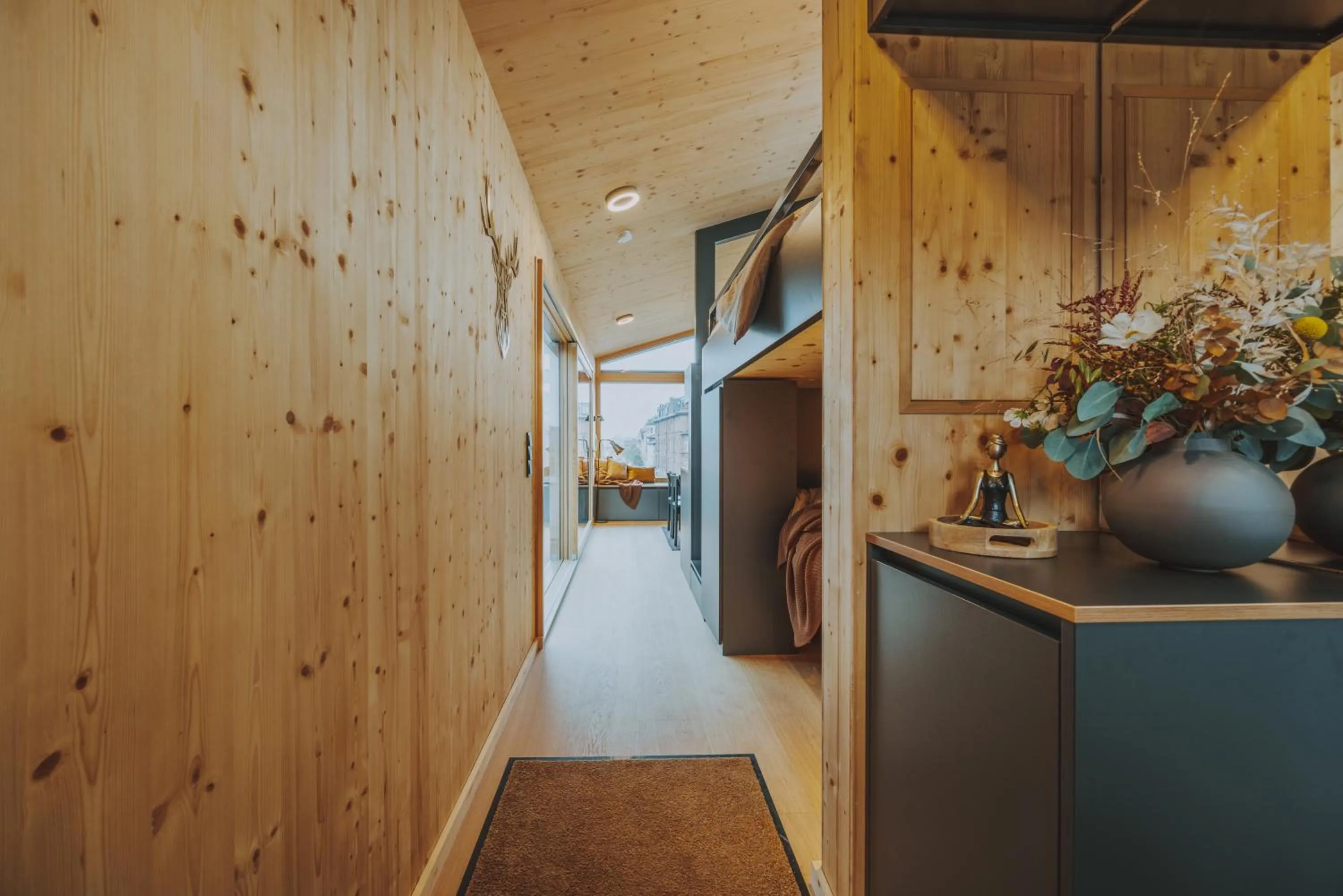 Photo of the whole room in Nordhäuser Fürstenhof & TinySky-Resort