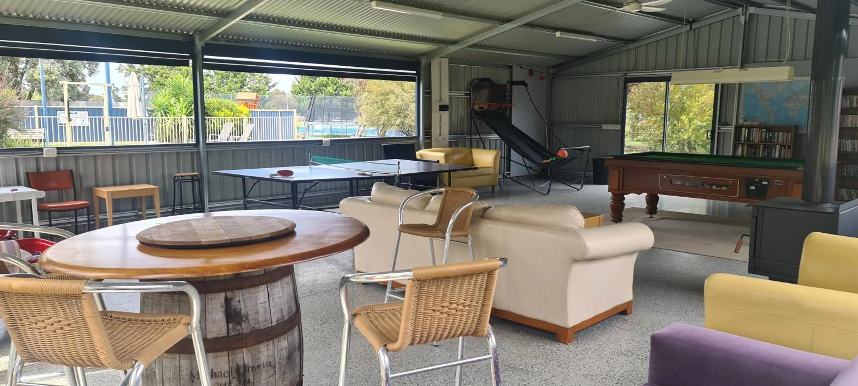 Property building in Halls Haven Holiday Units