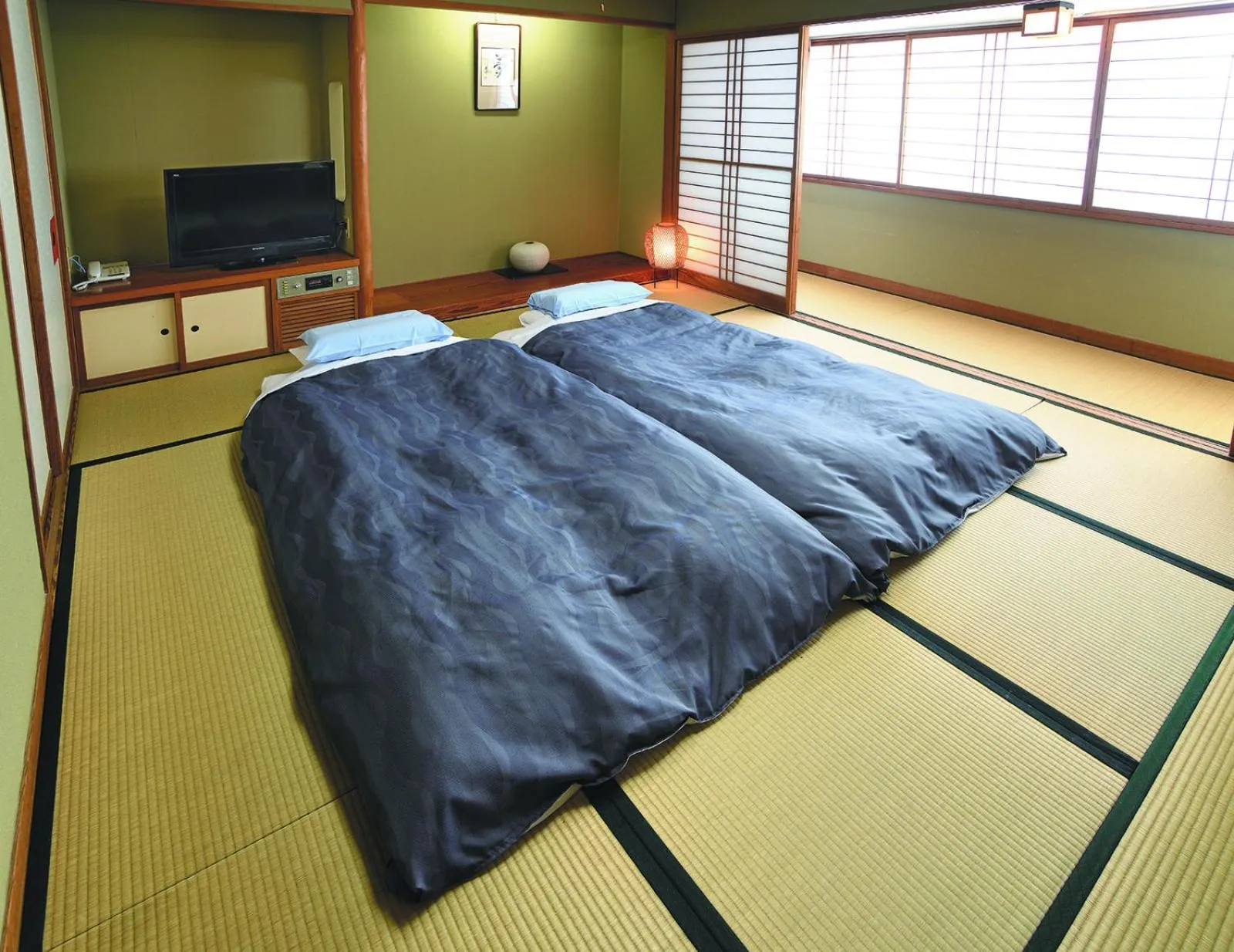 Bed in Bandai Silver Hotel