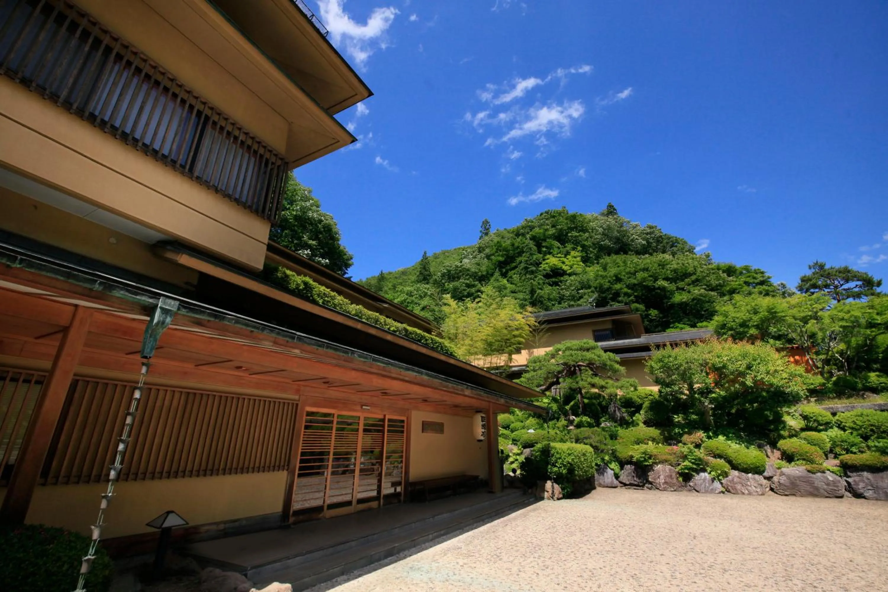 Property building in Shikitei Morioka TsunagiOnsen
