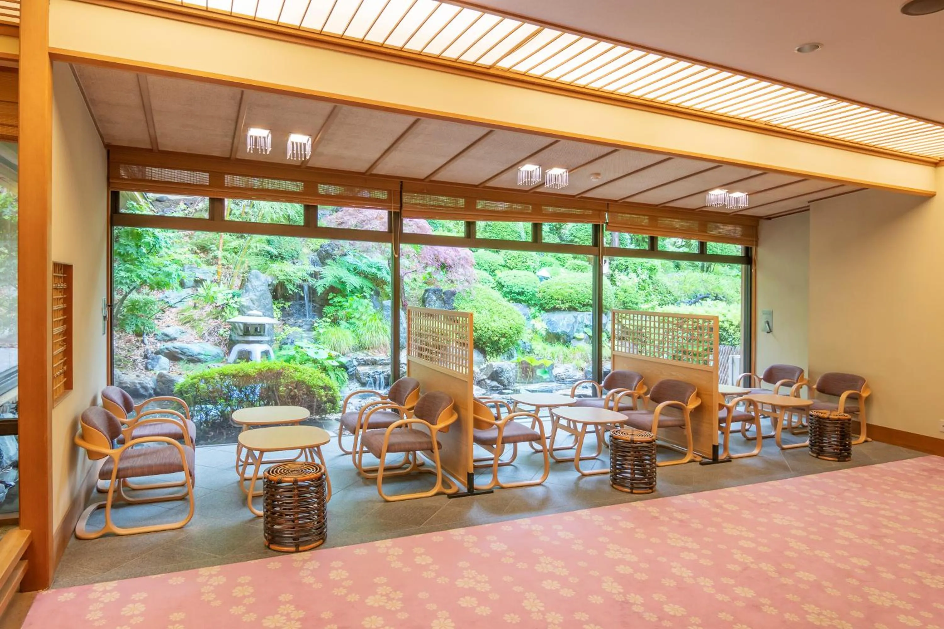 Lobby or reception in Shikitei Morioka TsunagiOnsen