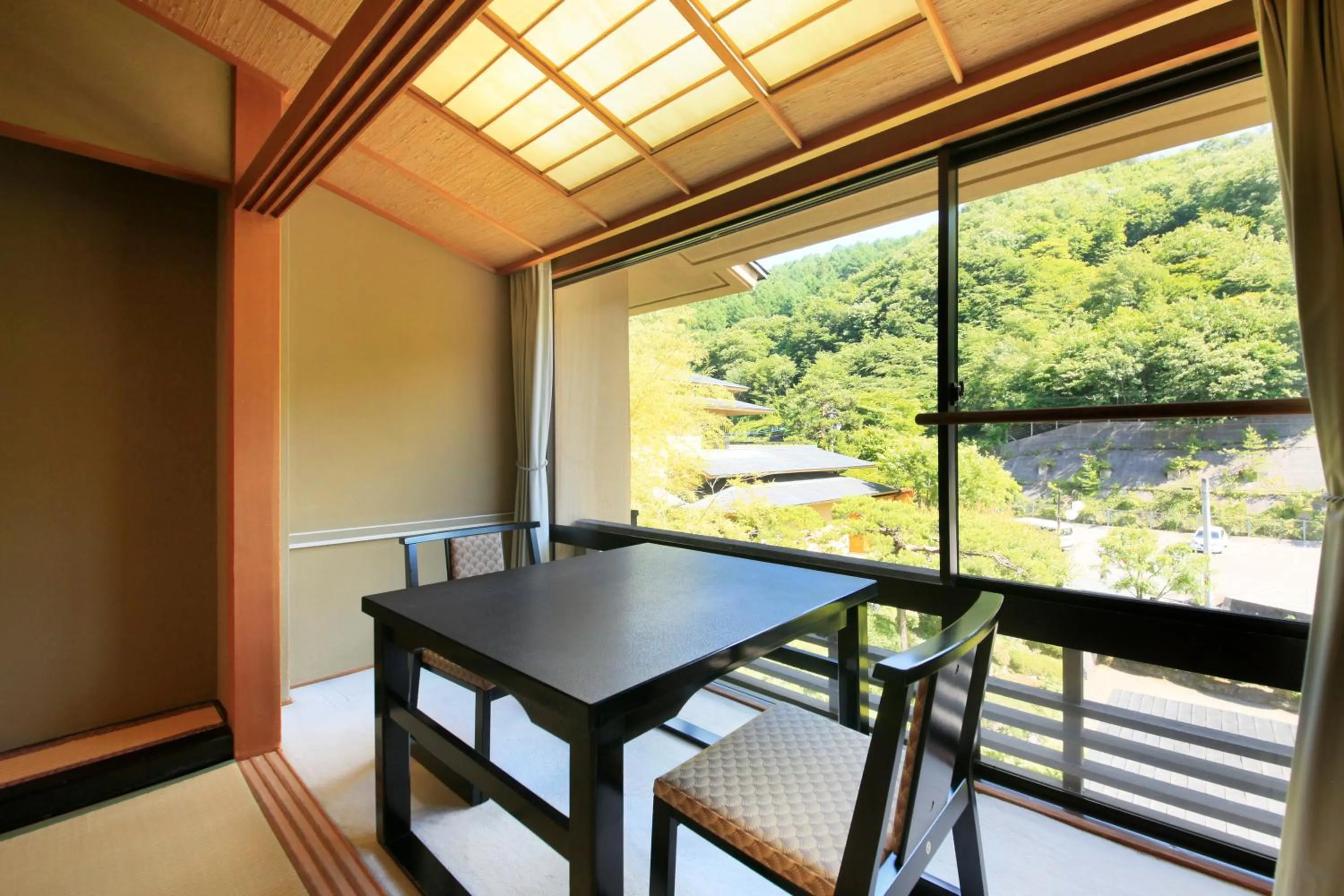 Photo of the whole room in Shikitei Morioka TsunagiOnsen