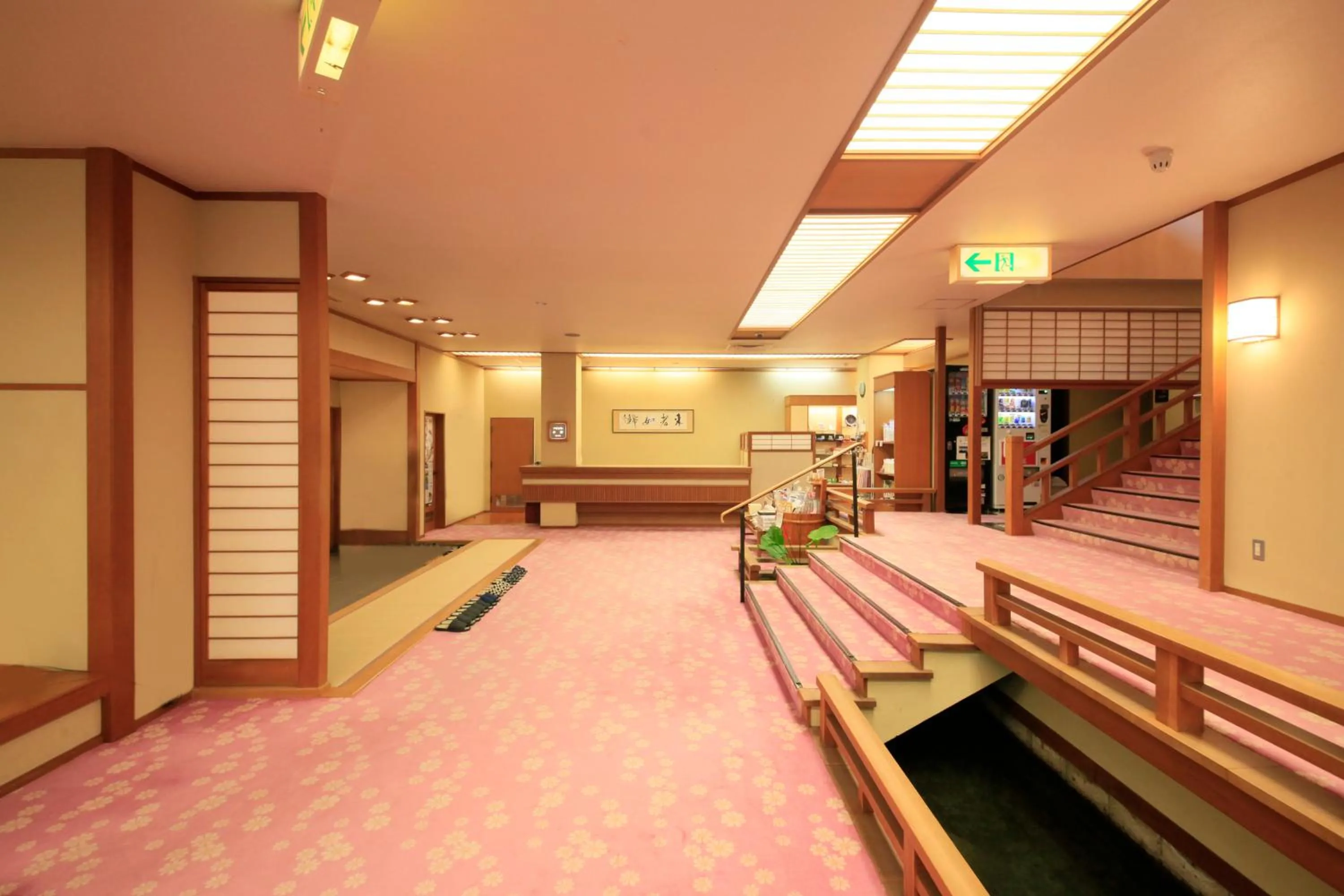 Lobby or reception in Shikitei Morioka TsunagiOnsen