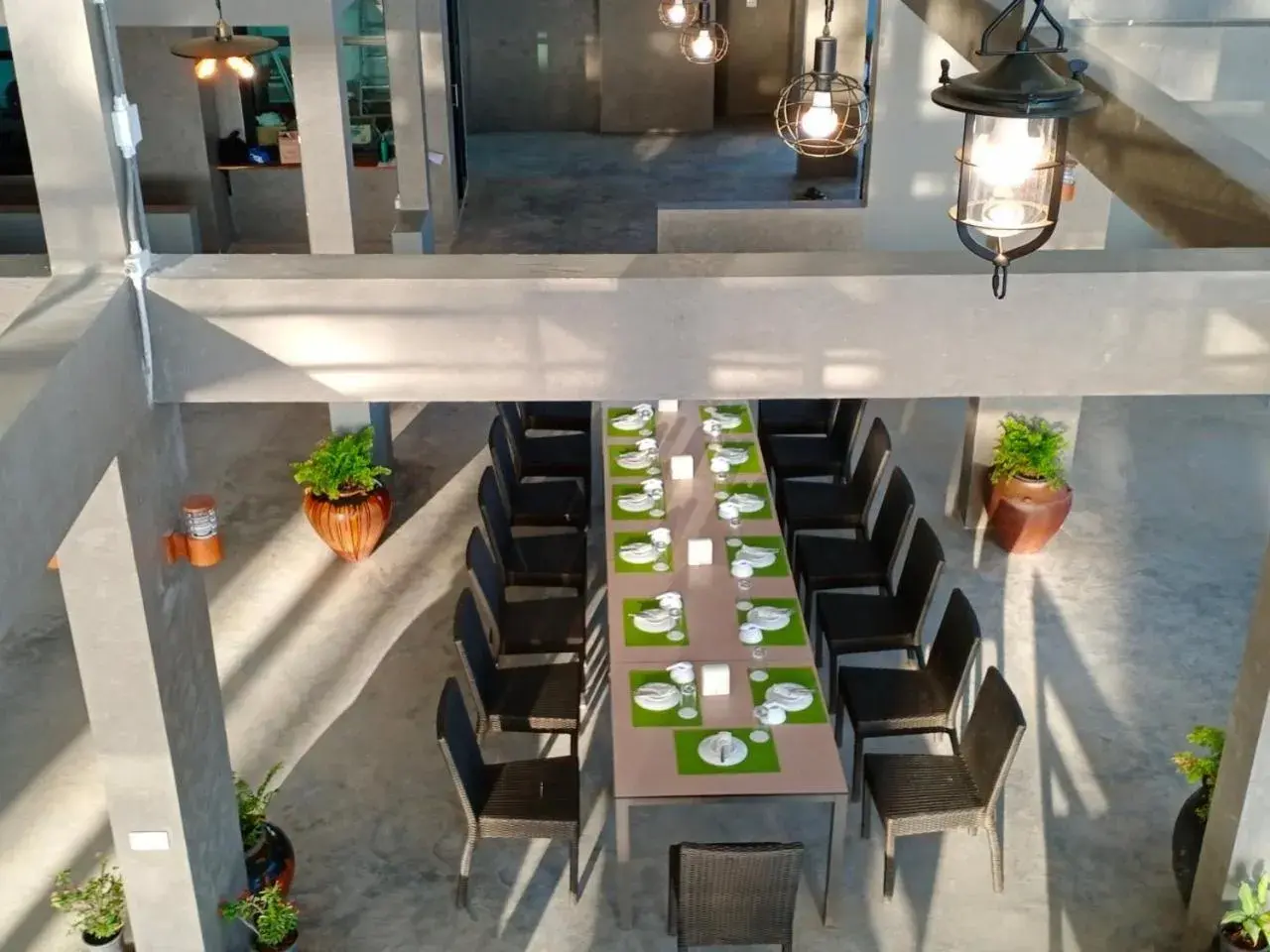 Restaurant/places to eat in The Chevalley Beach Resort Restaurant/places to eat in The Chevalley Beach Resort