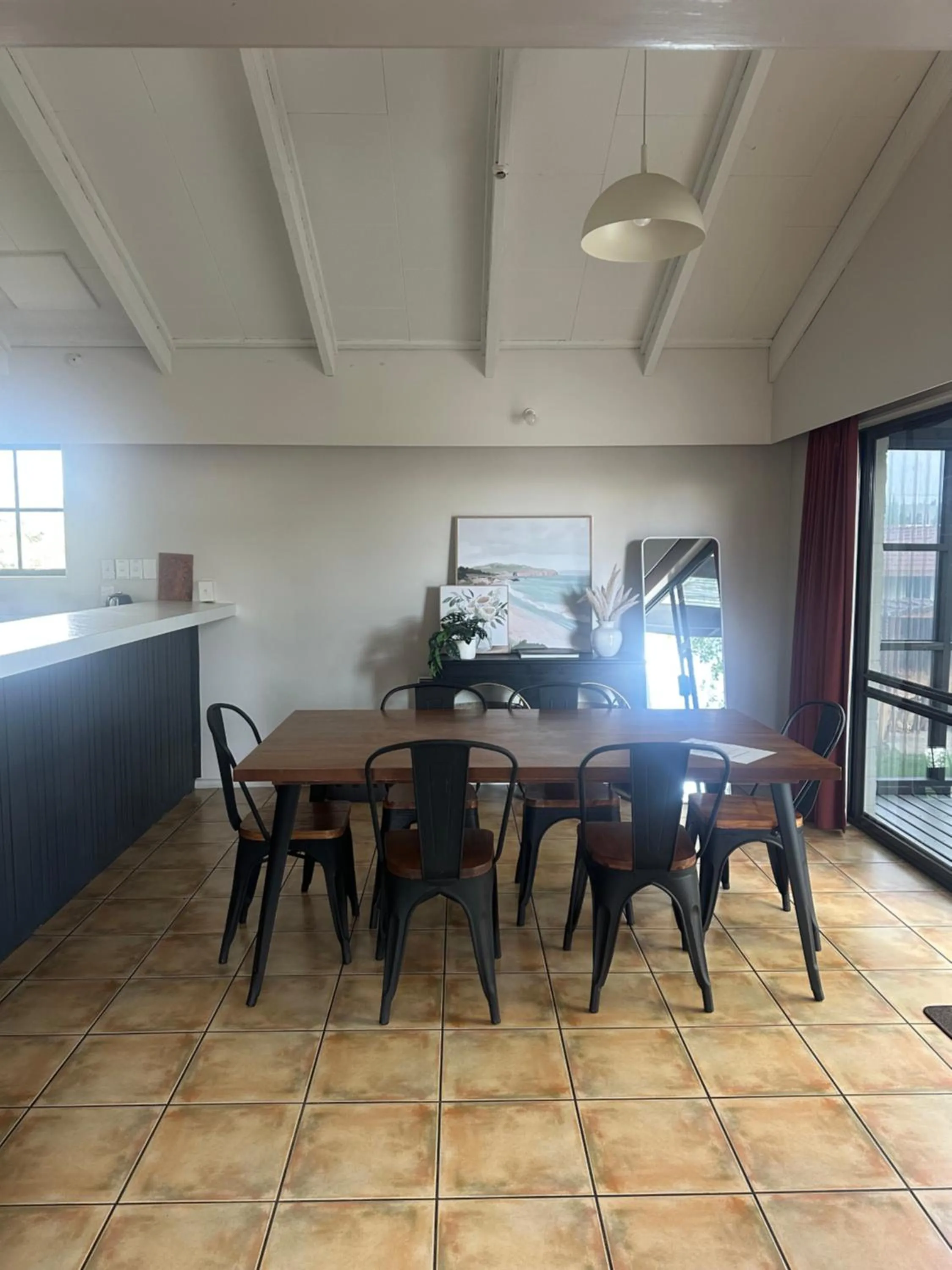 Dining area in Cherylea Motel