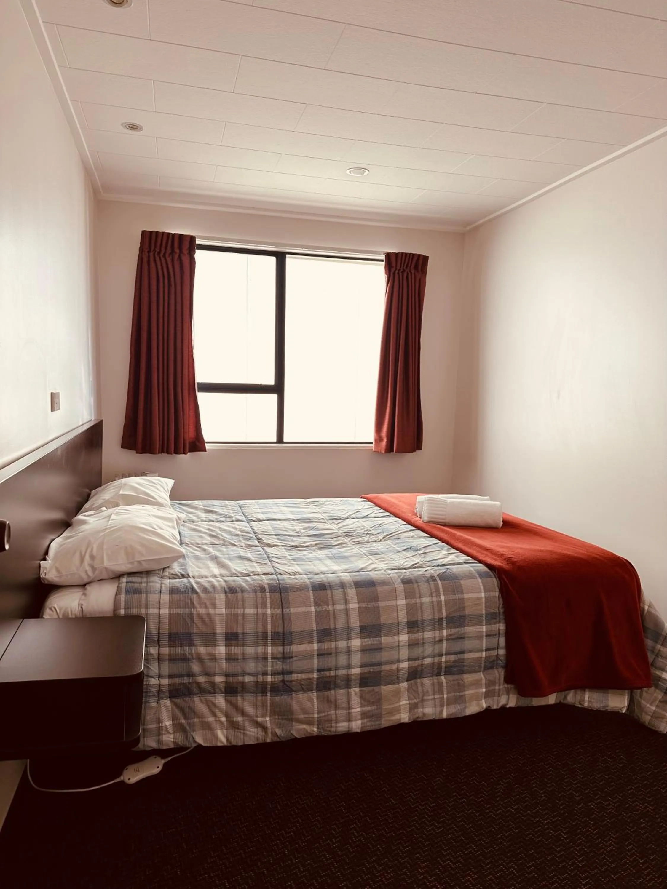 Bed in Cherylea Motel