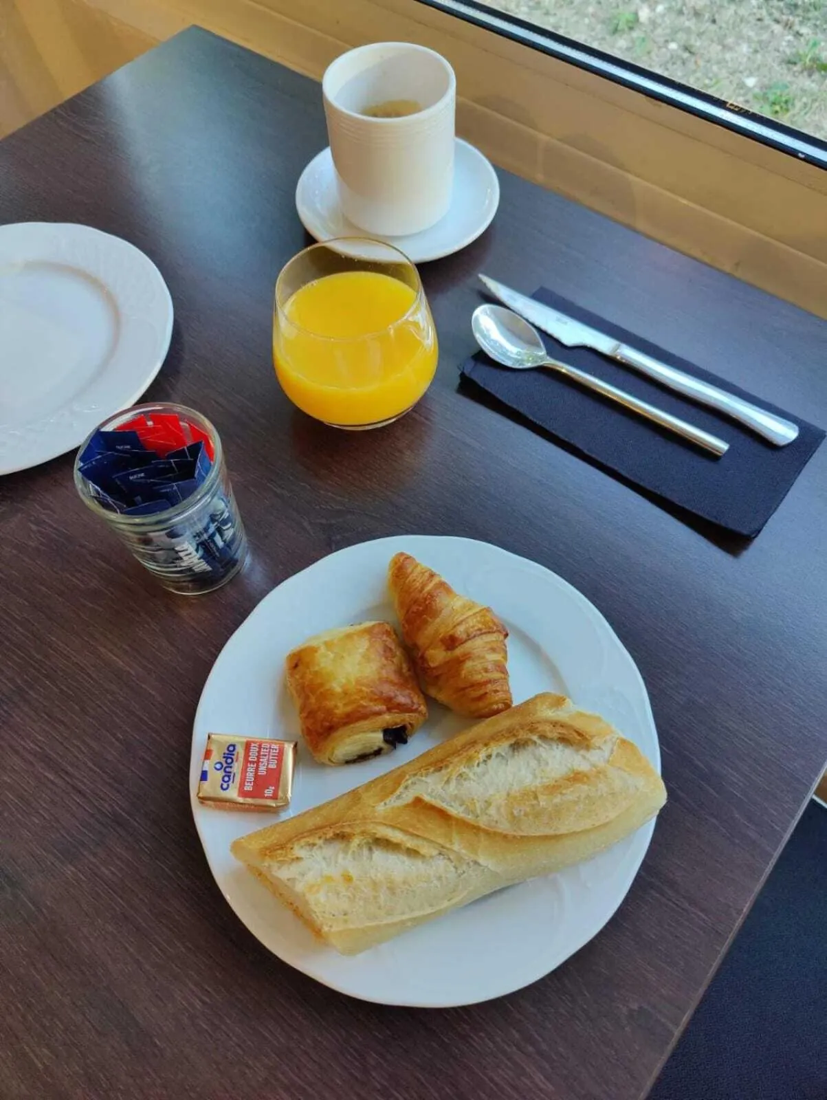 Breakfast in Le Mas des Laurels