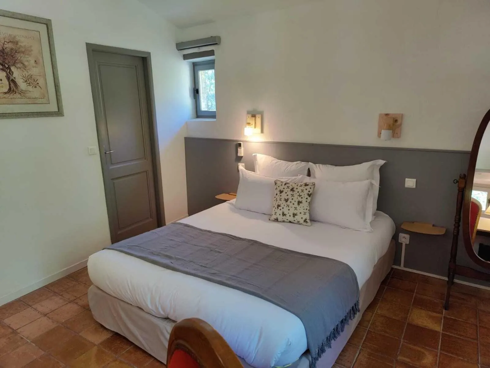 Bedroom, Bed in Le Mas des Laurels