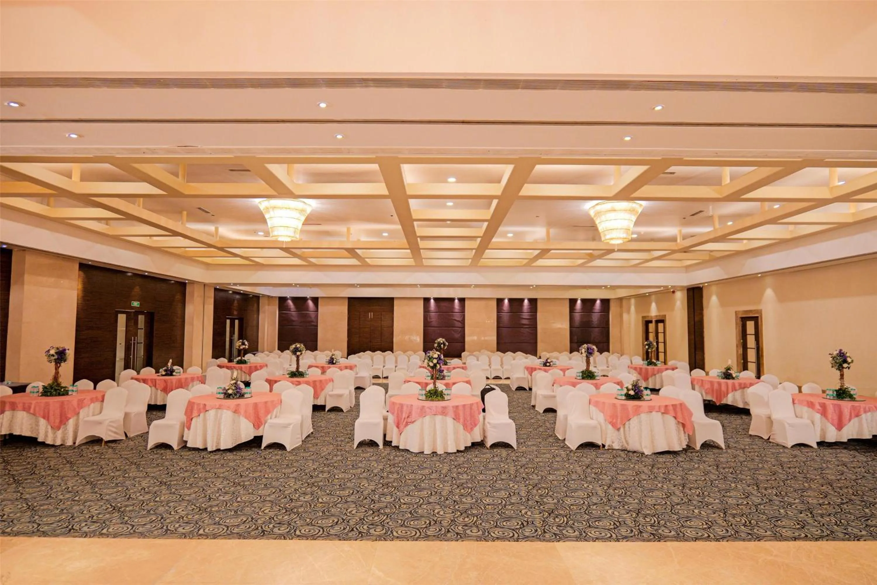 Banquet/Function facilities in Radisson Blu Hotel Ranchi