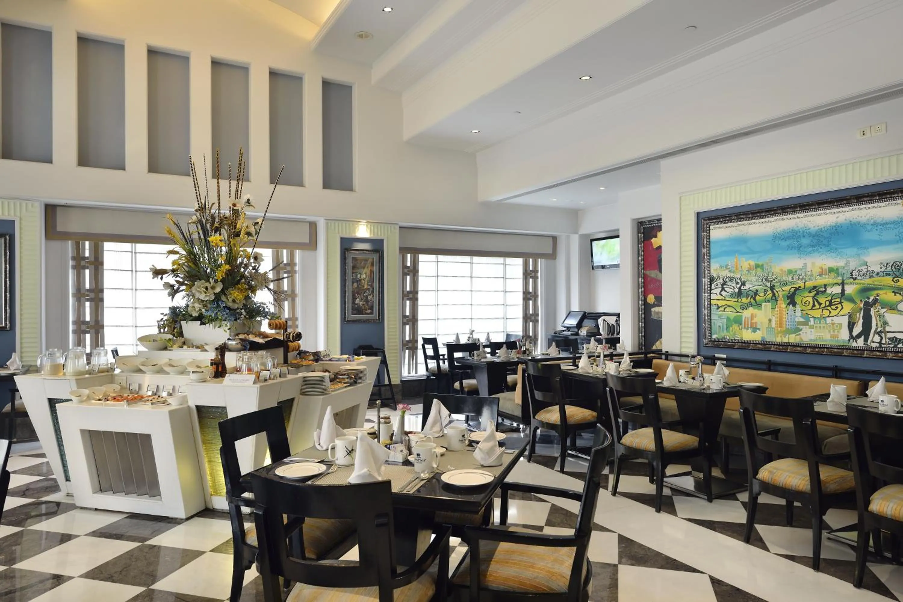 Restaurant/places to eat in Park Plaza Gurgaon