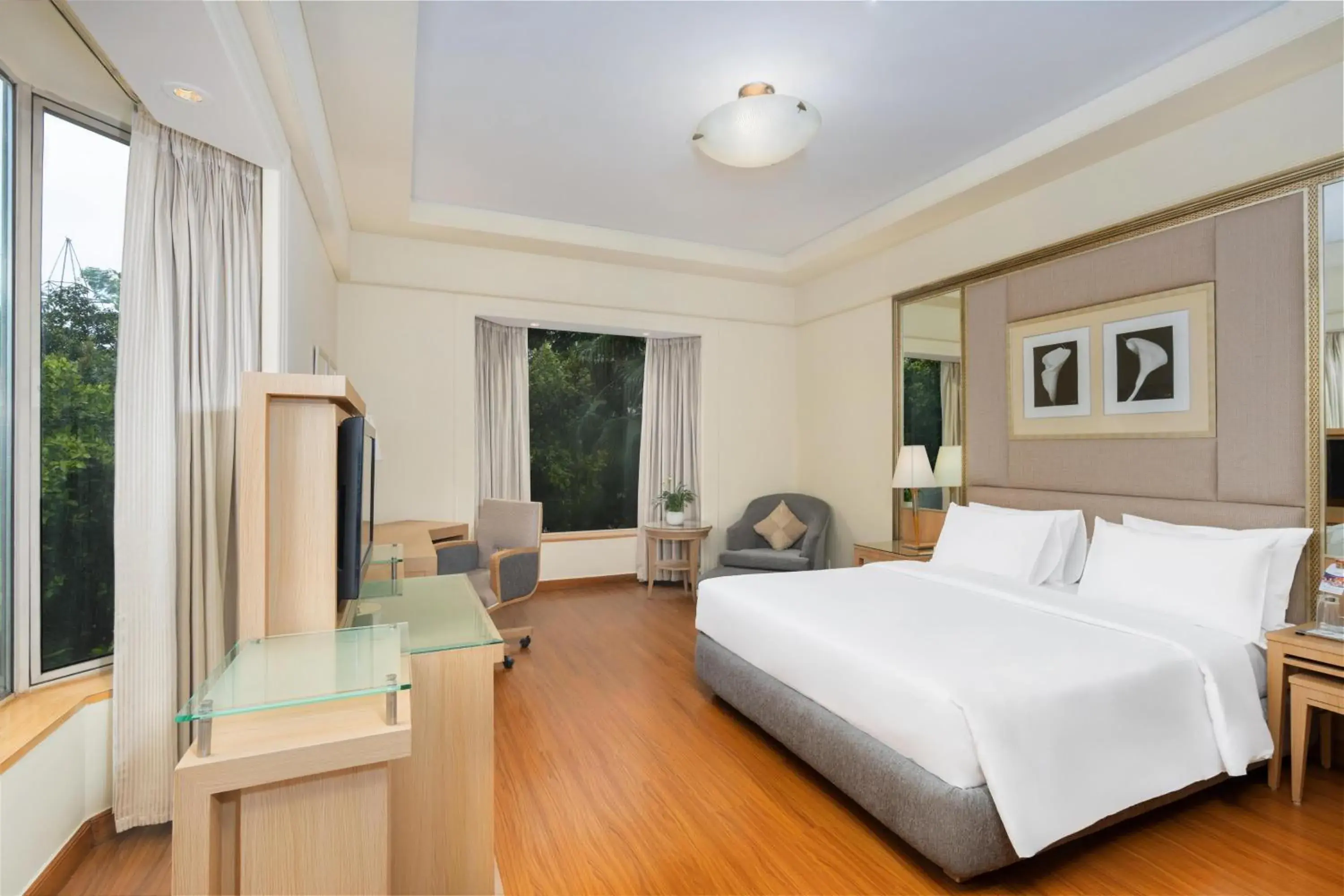 Grand Plaza Room with 20% disc on food and beverage at The Great Kebab Factory in Park Plaza Gurgaon Grand Plaza Room with 20% disc on food and beverage at The Great Kebab Factory in Park Plaza Gurgaon