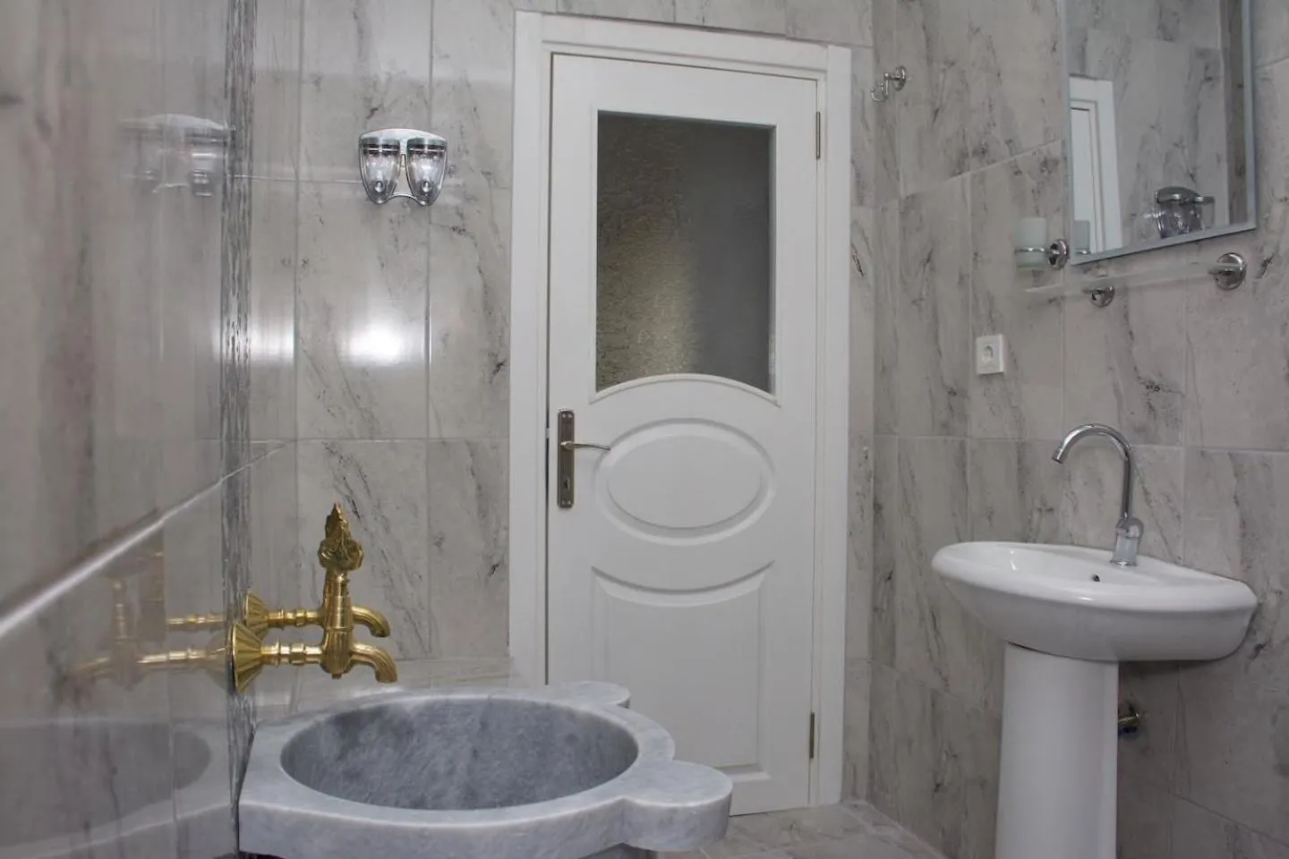 Bathroom in Taksim Square-La Casa Home Concept