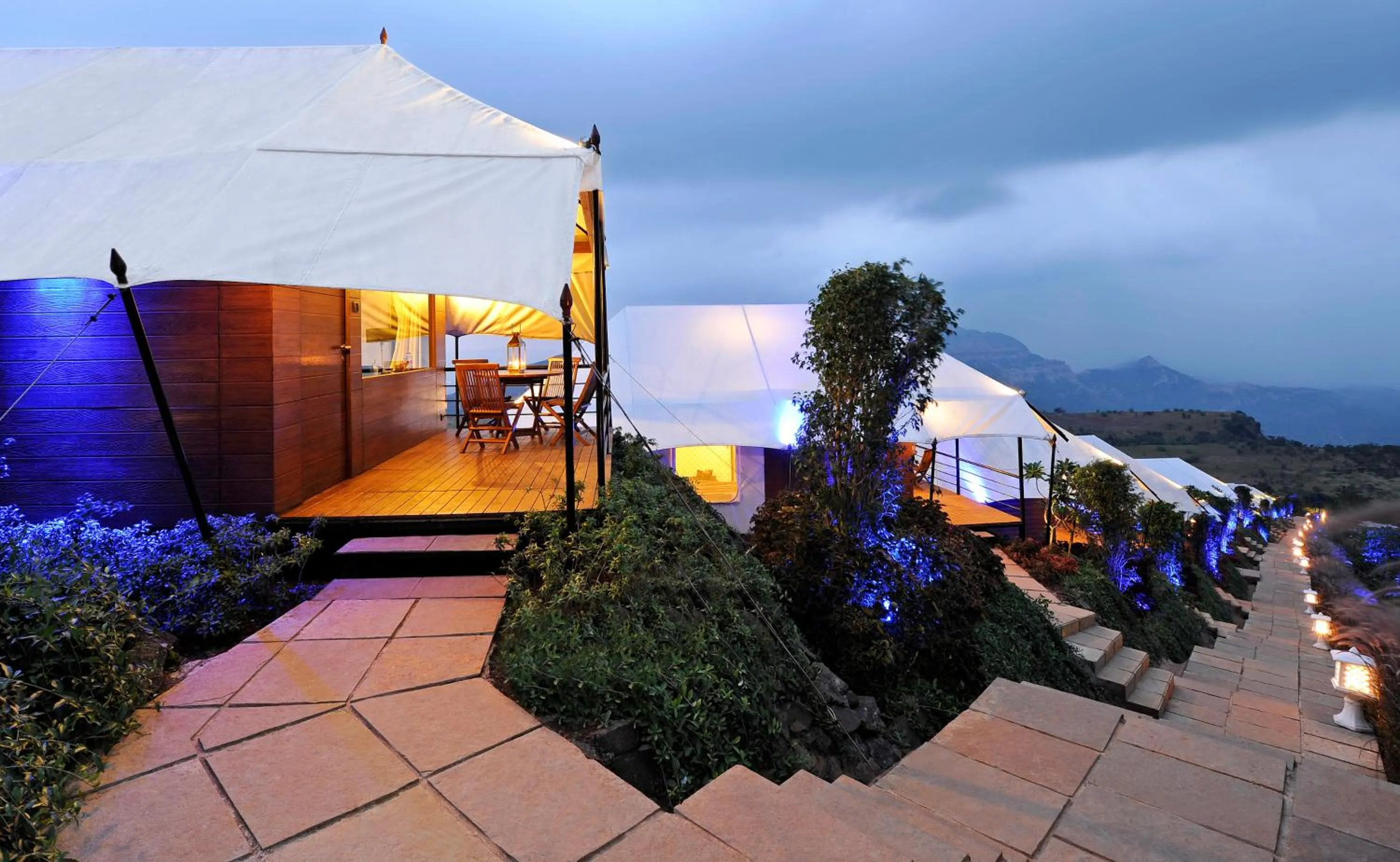 Facade/entrance in Della Resorts