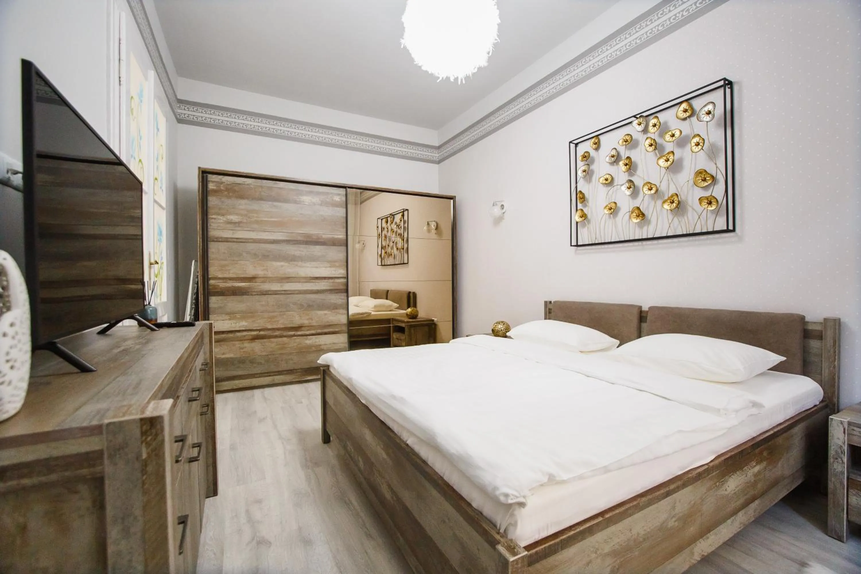 Bed in Wonderful 2 bedroom Central Apartment