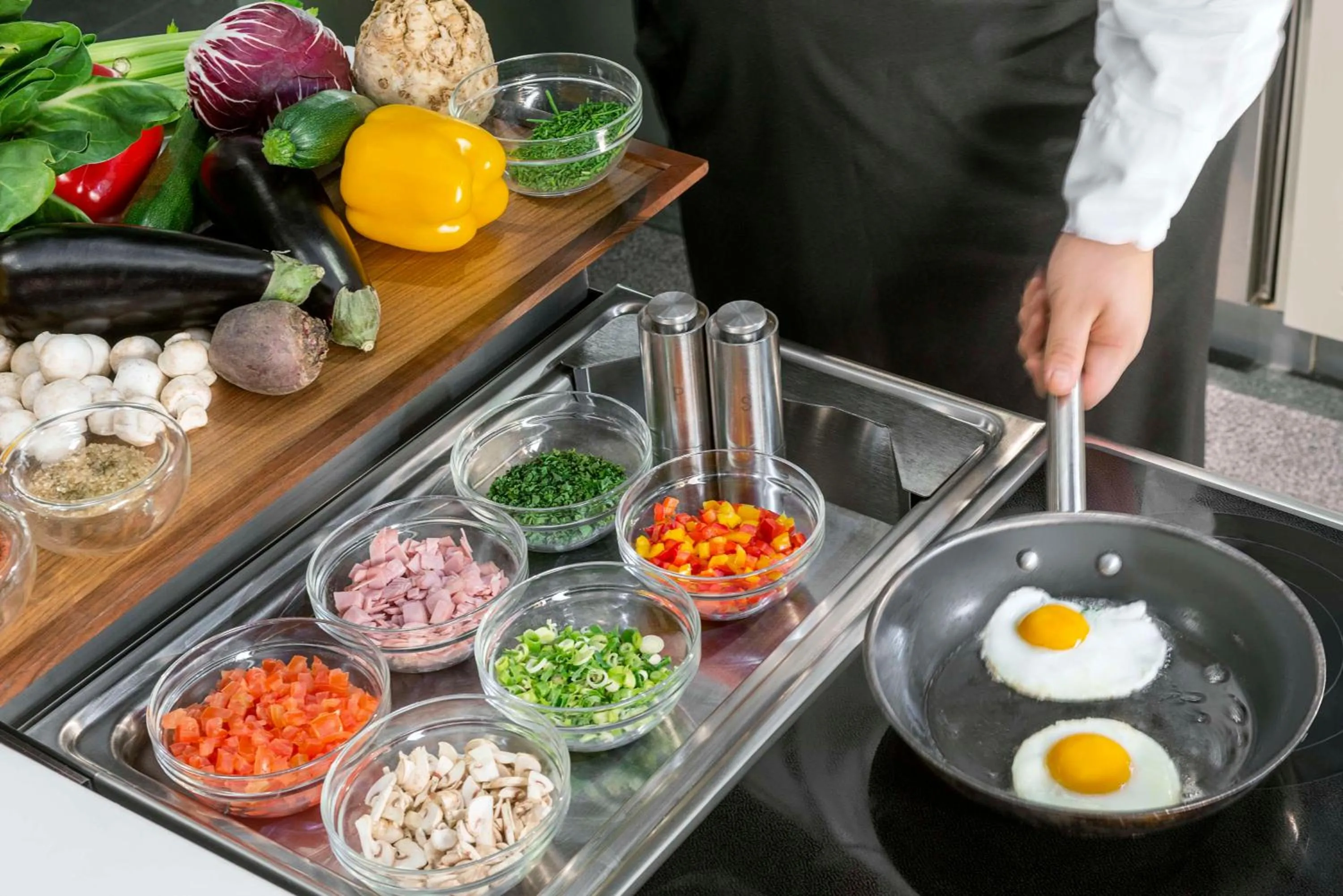 Food and drinks in NH Collection Berlin Mitte Friedrichstrasse