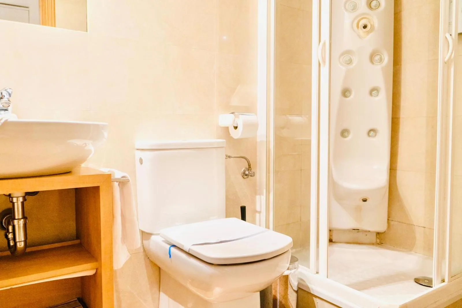 Gran Via Alaia Seasonal Living