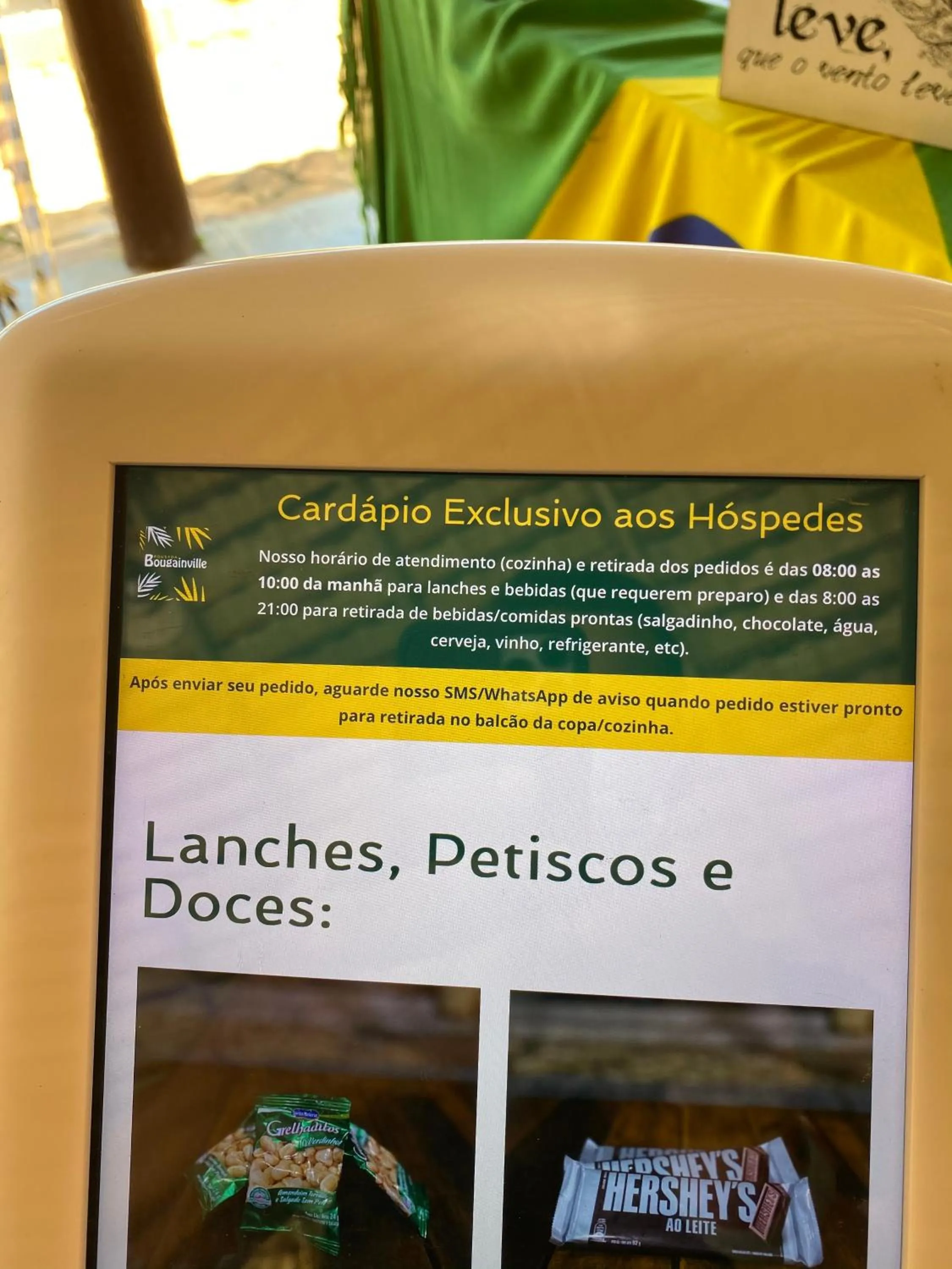 Breakfast in EcoVila-Zen Bougainville - Hotel Pousada