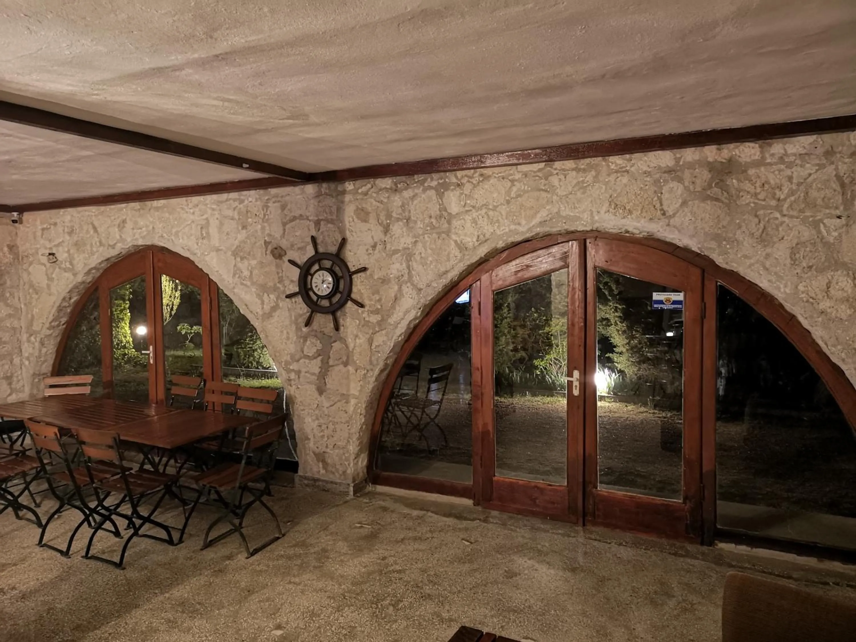 Restaurant/places to eat in Marina Park