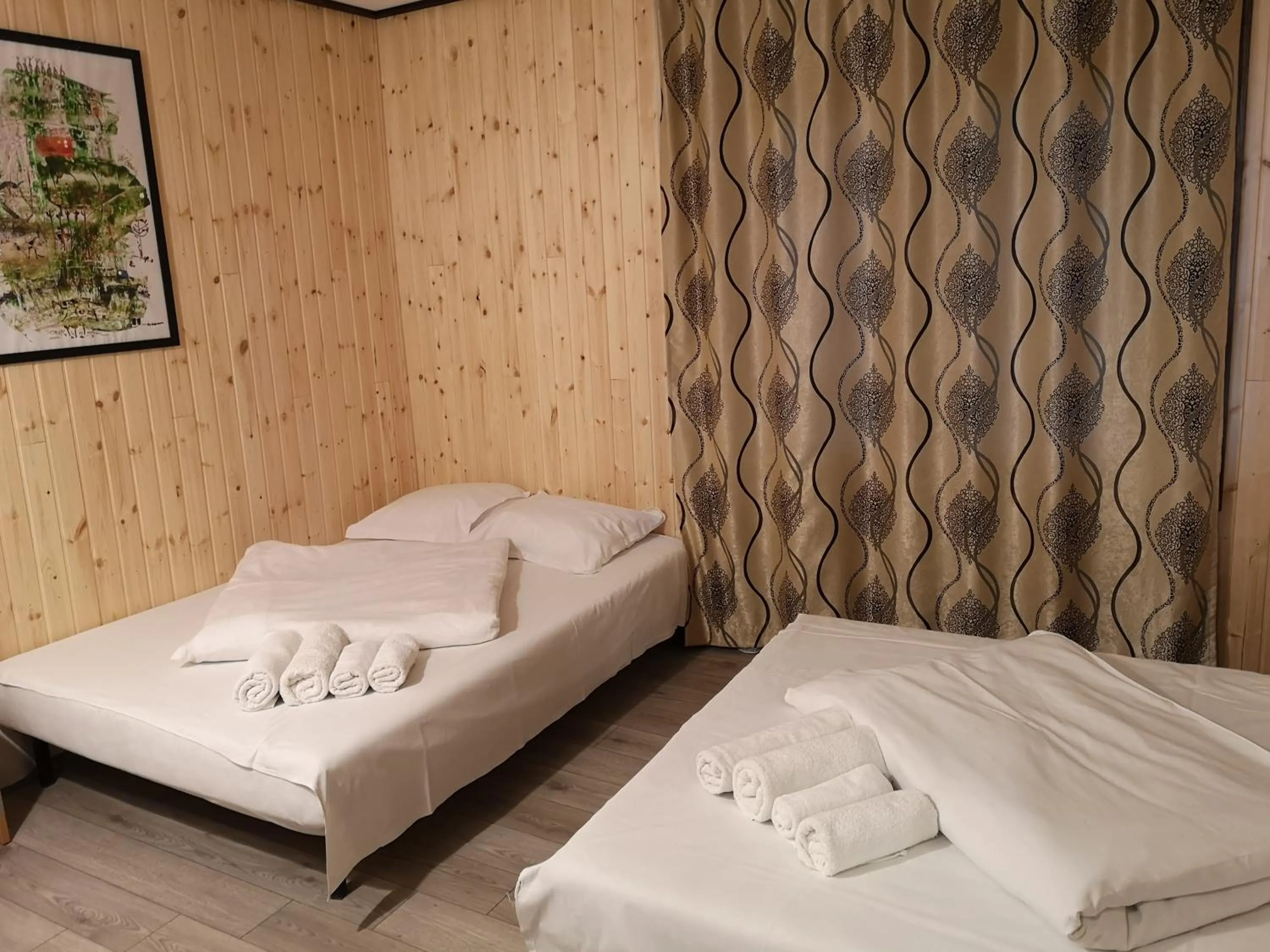 Photo of the whole room, Bed in Marina Park