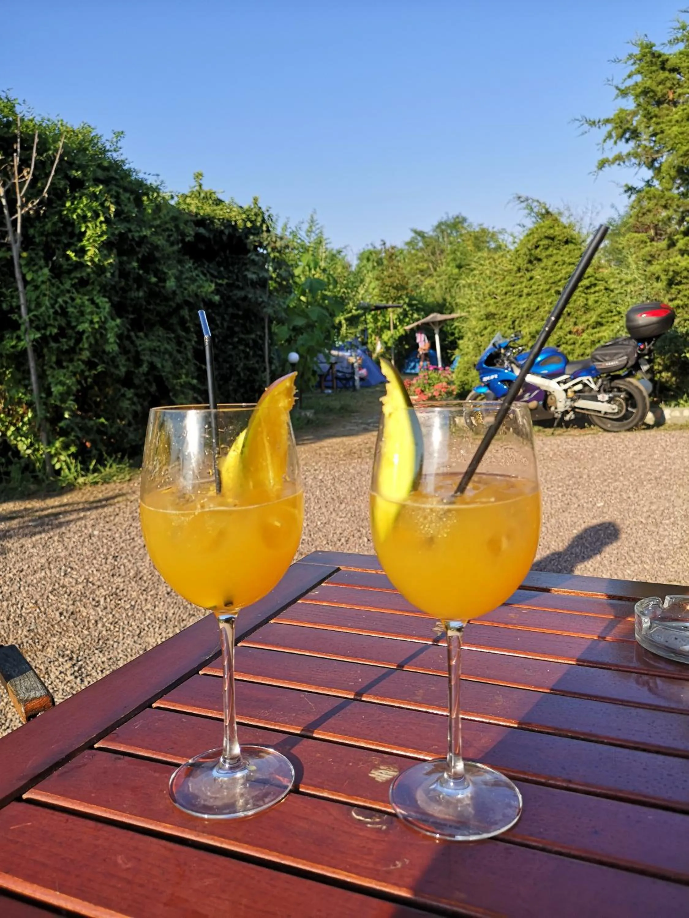 Drinks in Marina Park