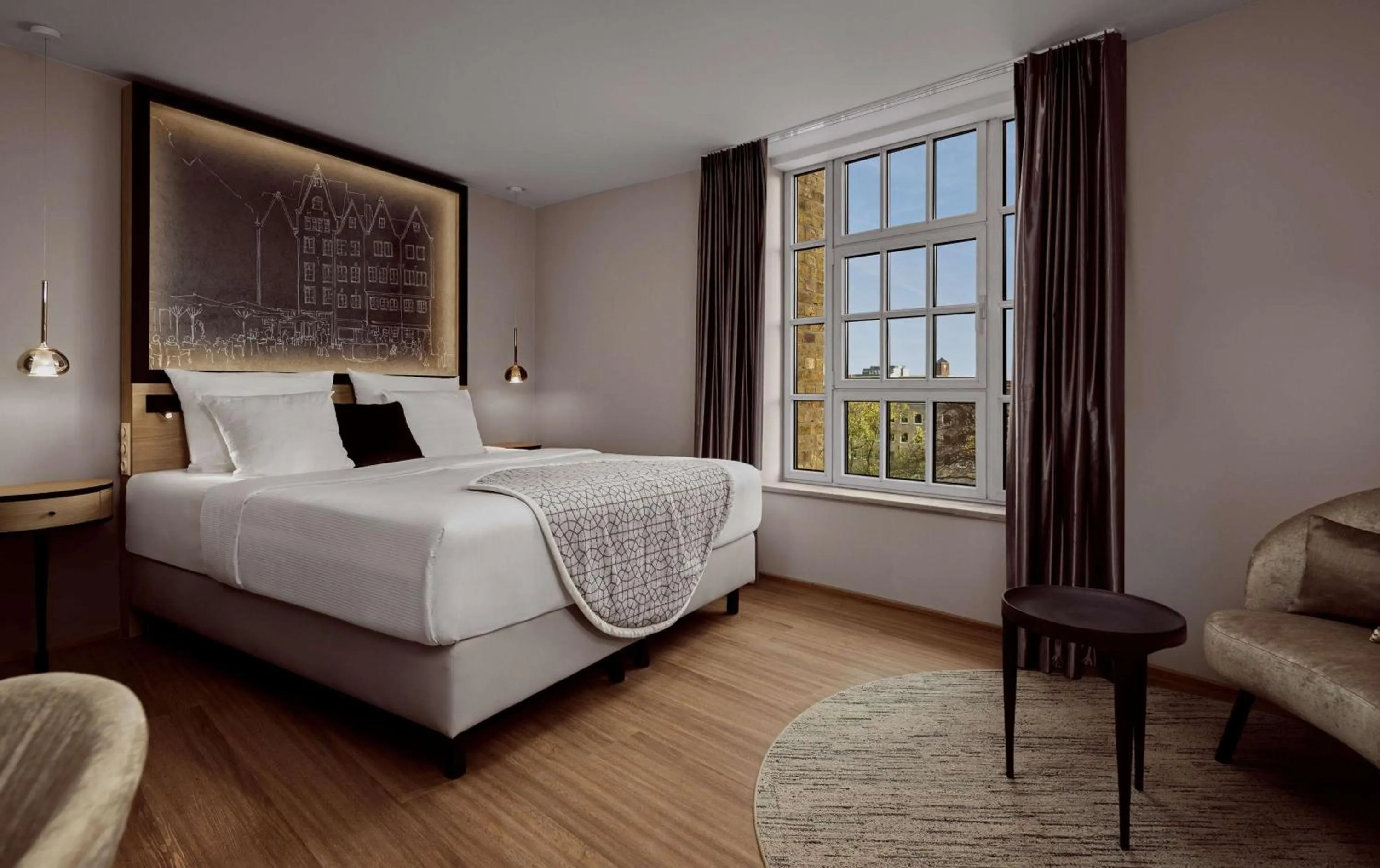 Bed in Wasserturm Hotel Cologne, Curio Collection by Hilton