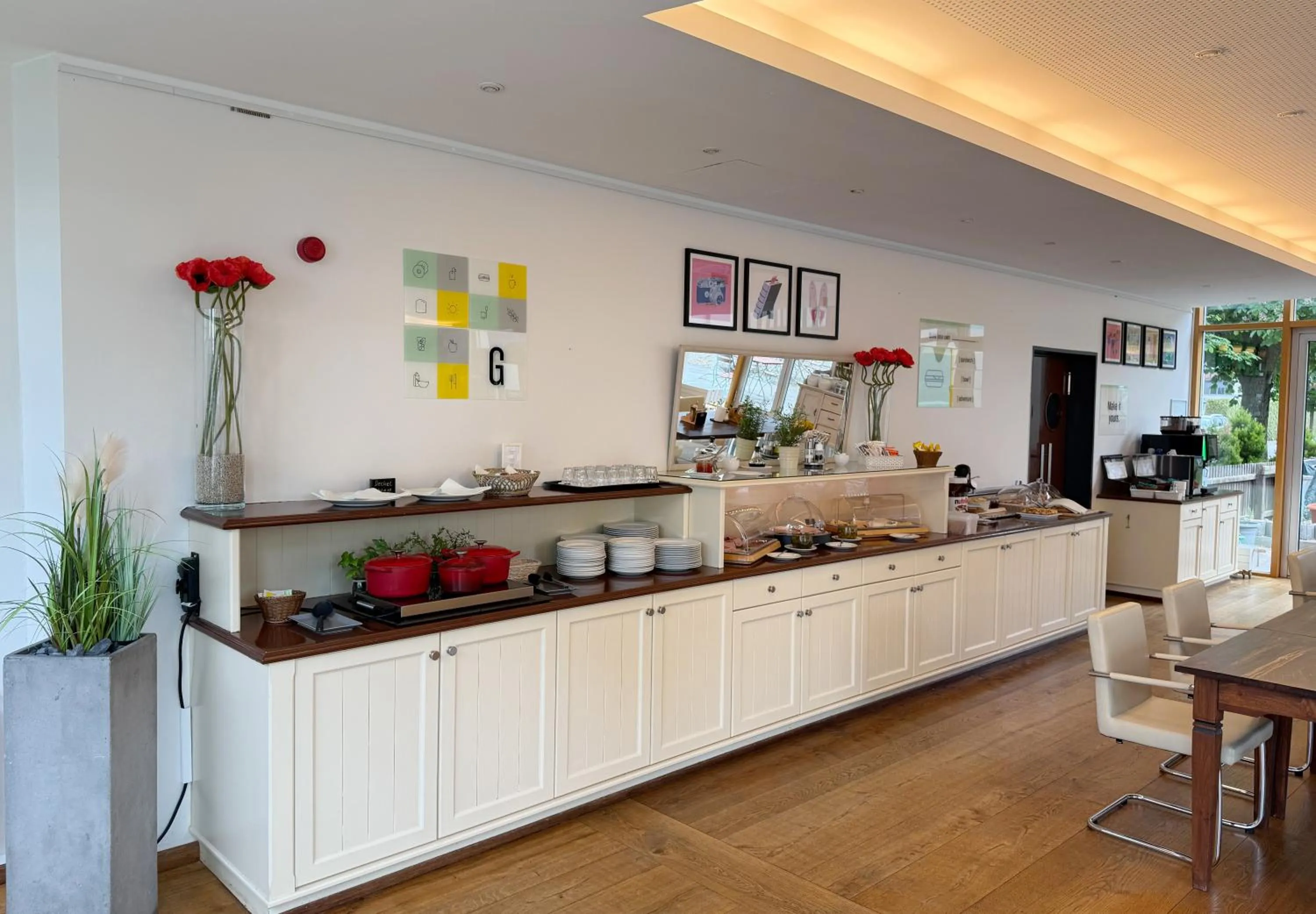 Buffet breakfast in Garner Hotel Munich - Messe by IHG