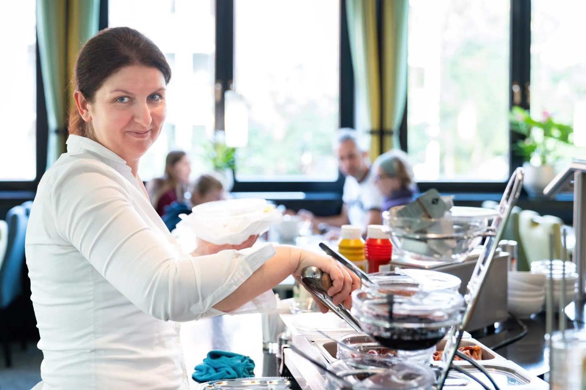 Breakfast in HOTEL Am Spichernplatz