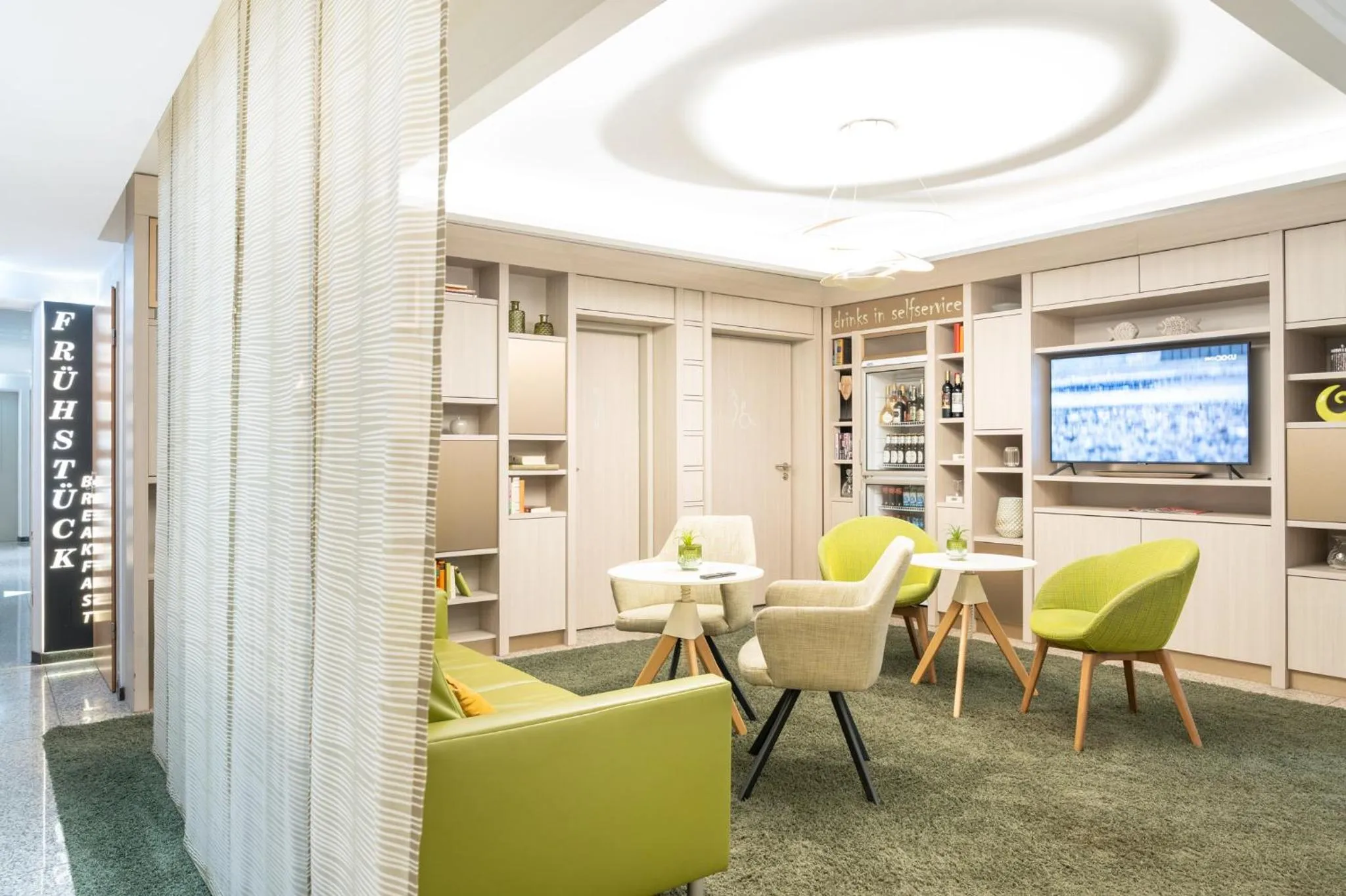 Lobby or reception in HOTEL Am Spichernplatz