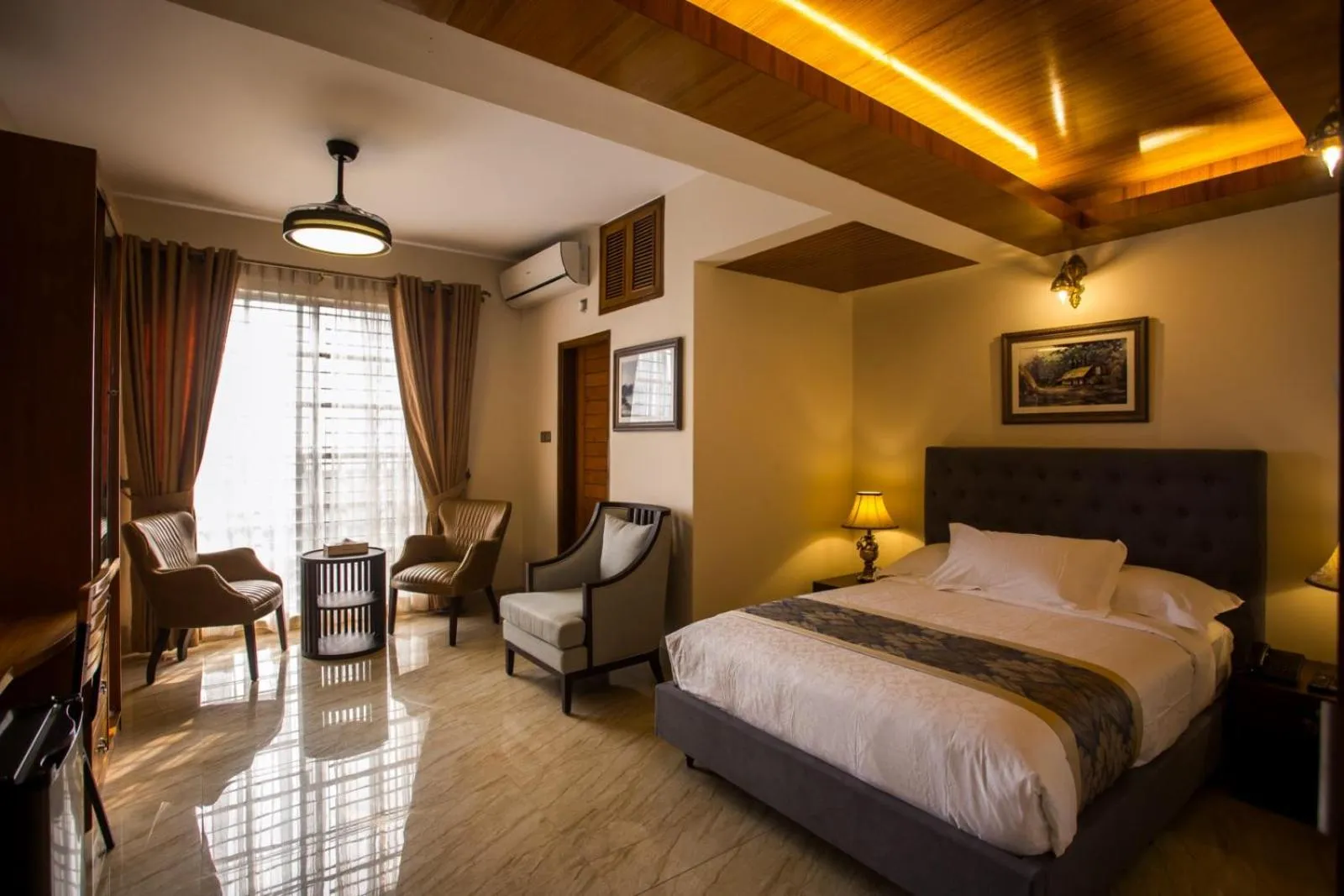 Bed in Shinepukur Suites