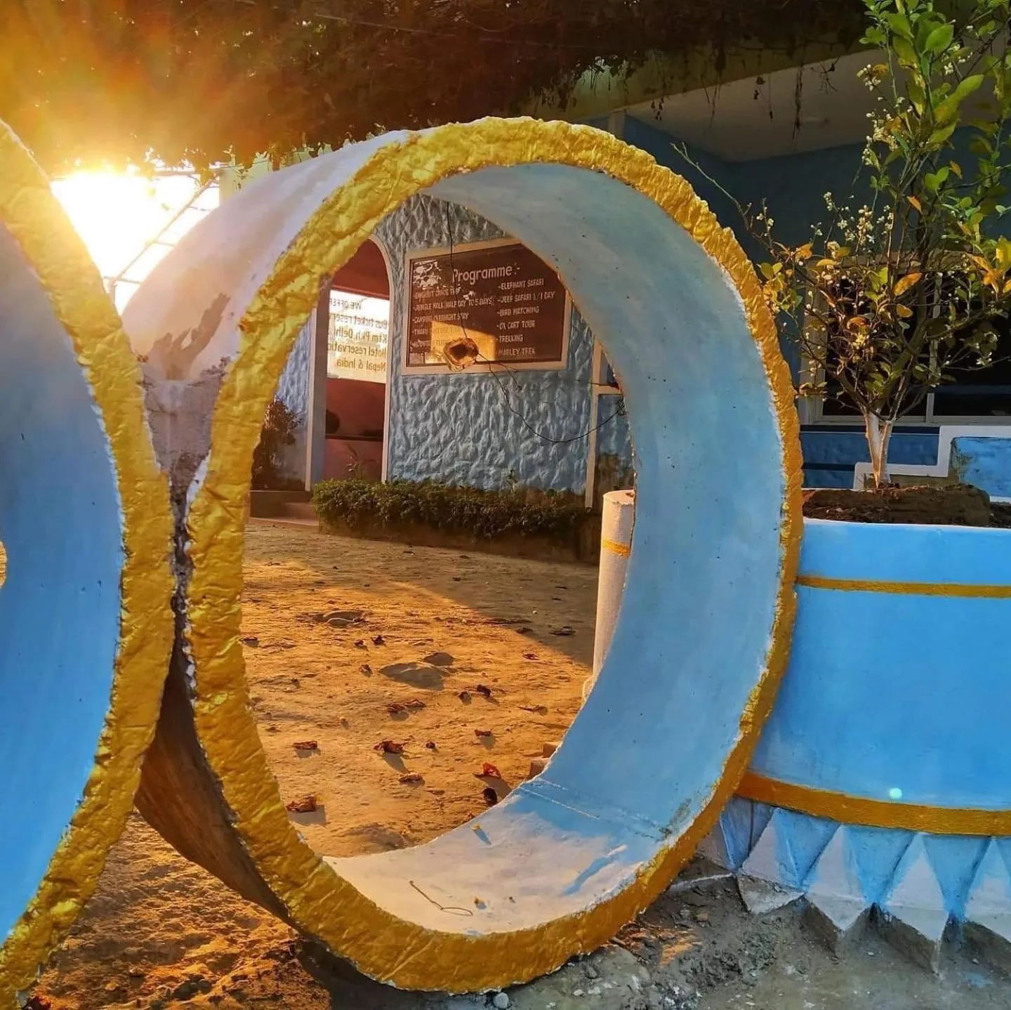 Day in Hong Qi Hotel