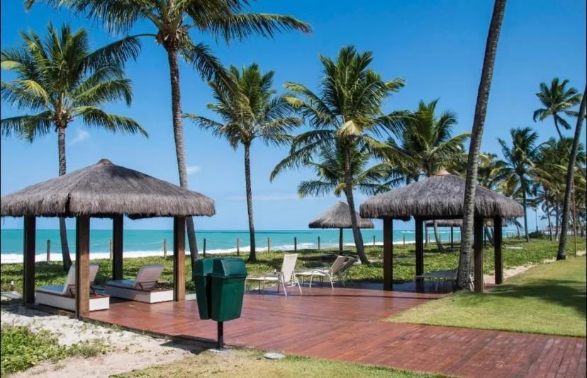 Flat Oka beach residence luxo