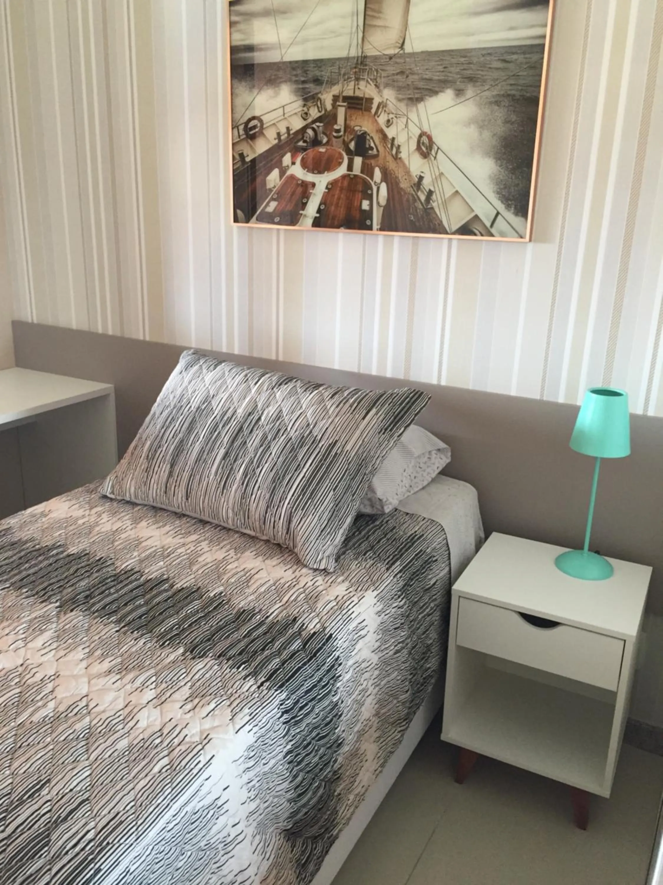 Bed in Flat Oka beach residence luxo