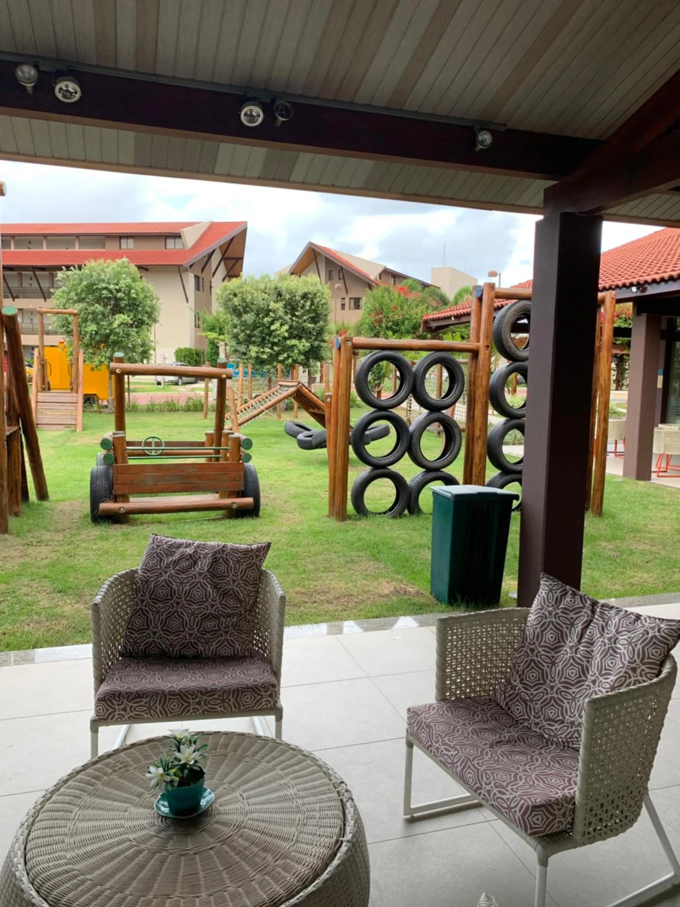 Flat Oka beach residence luxo