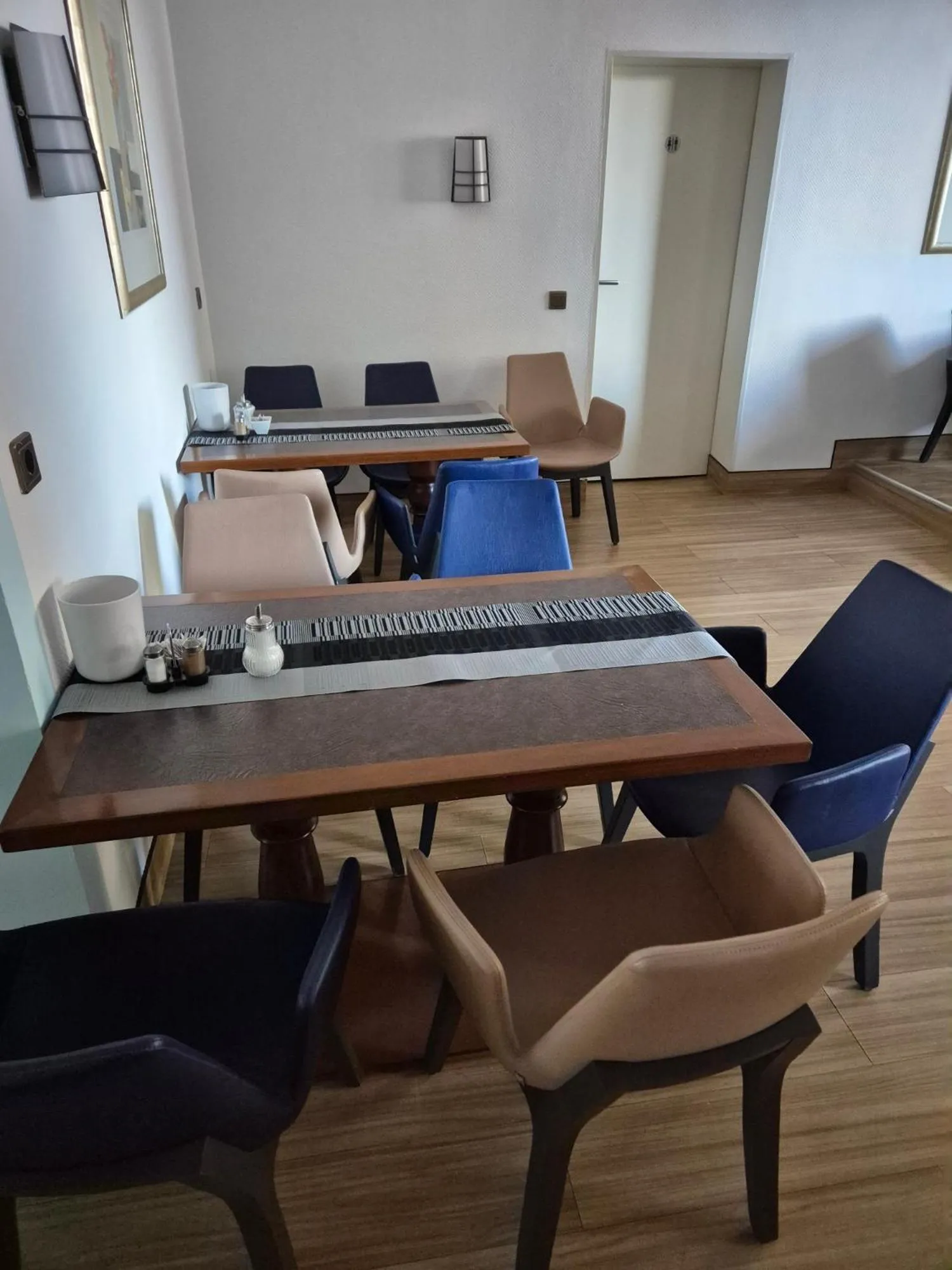 Breakfast in Sure Hotel by Best Western Ambassador Duesseldorf