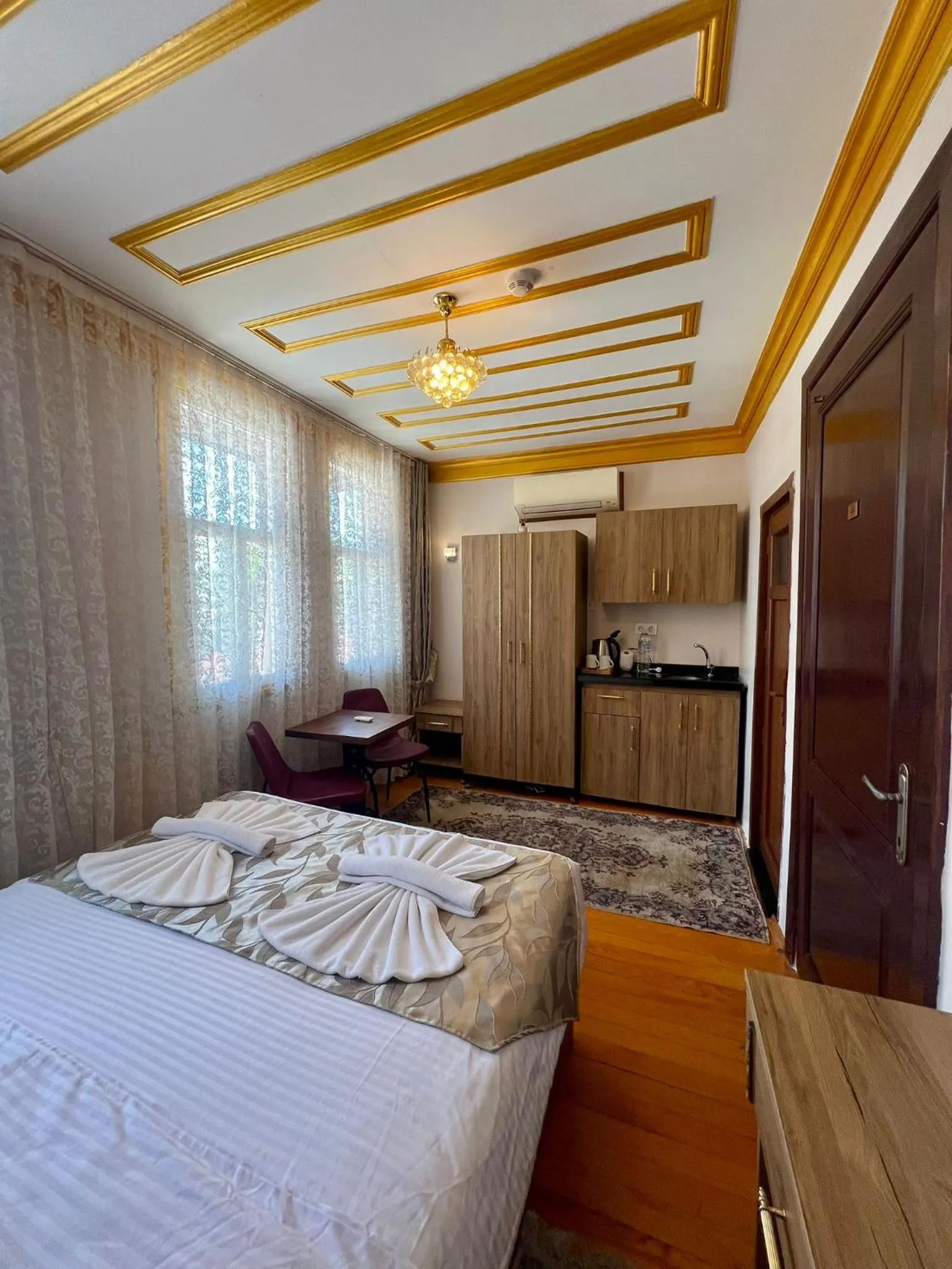 Bed in April Story Apart Hotel