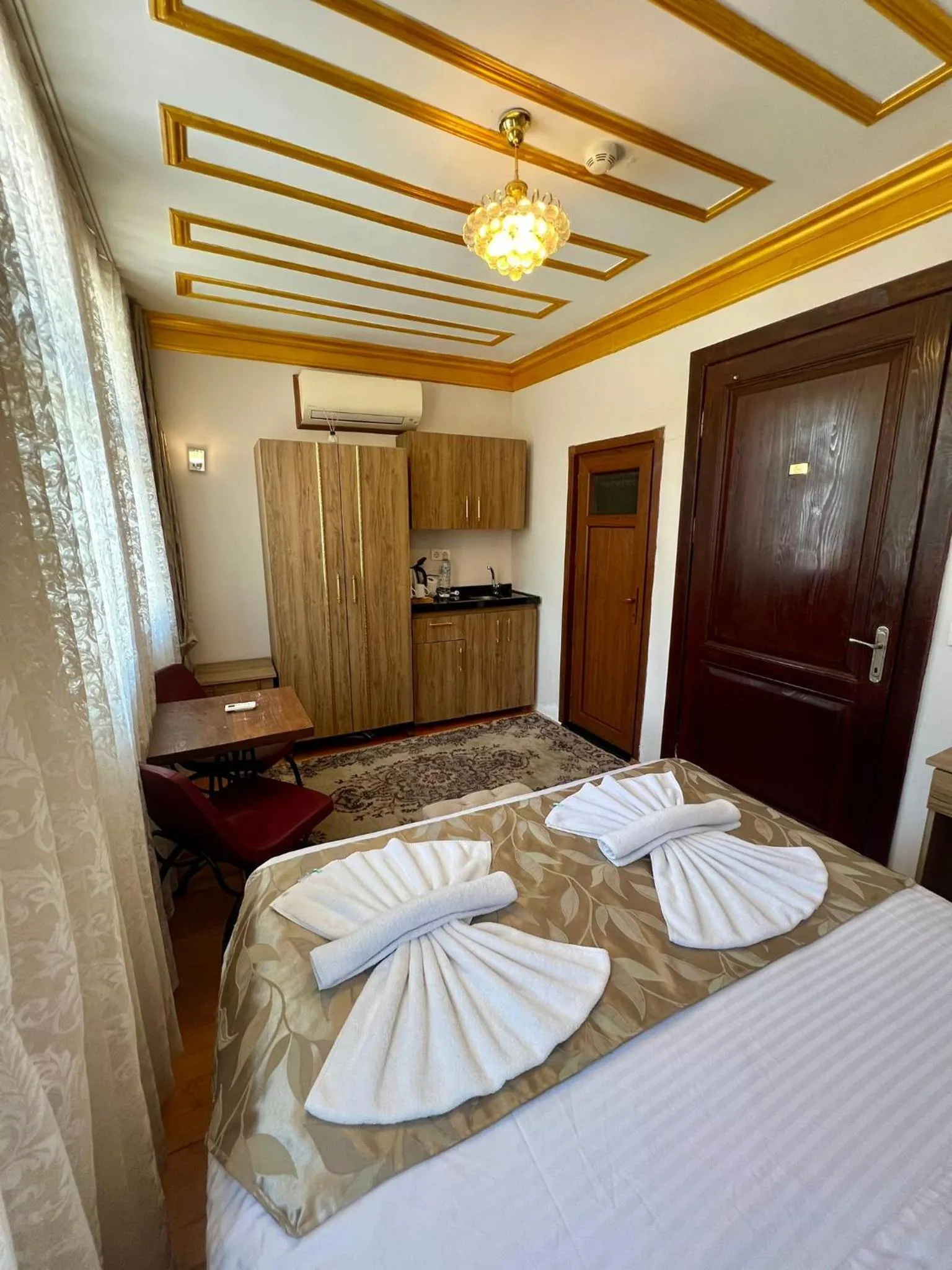 Bed in April Story Apart Hotel