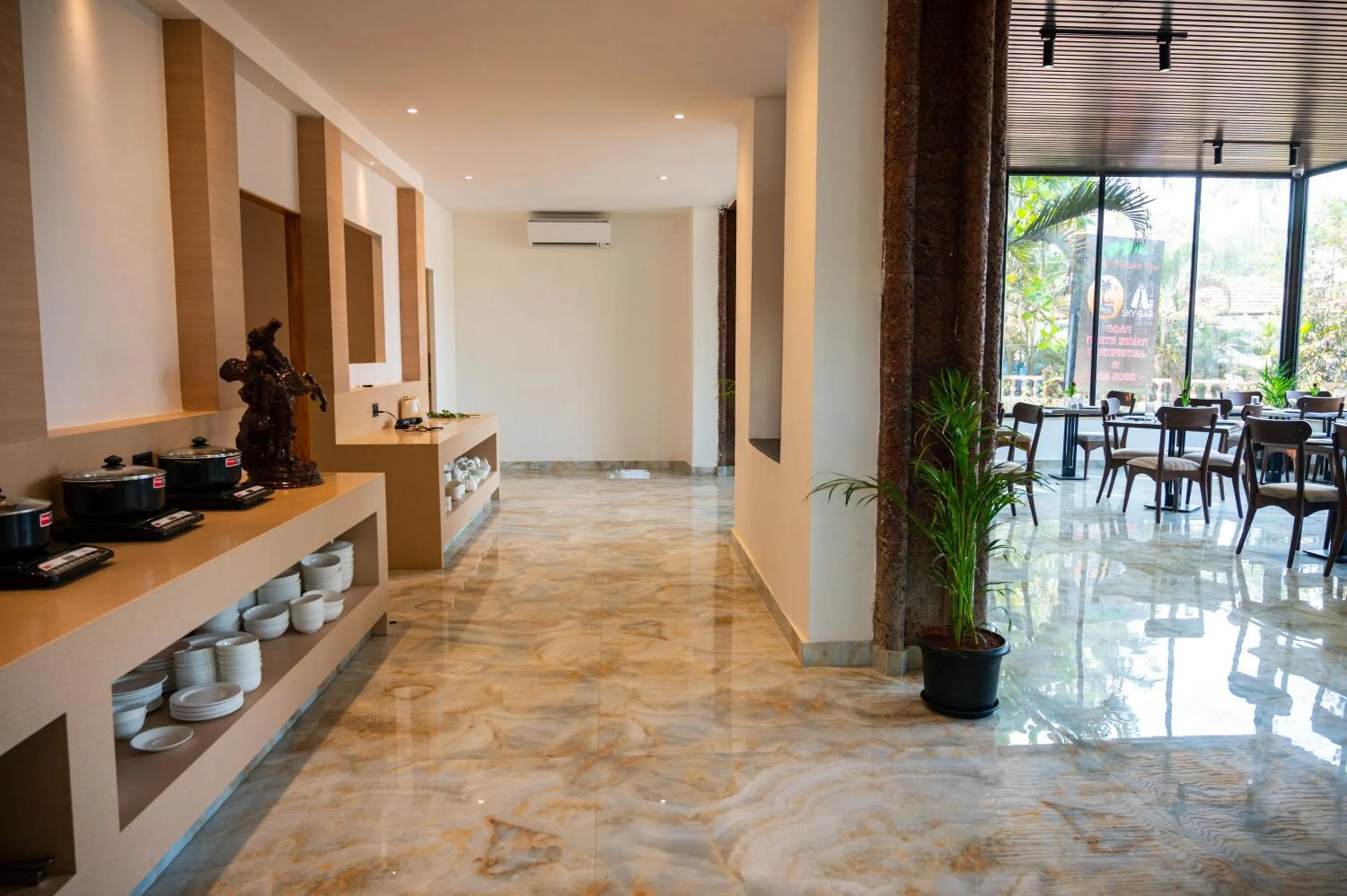 Restaurant/places to eat in Hotel Meraden Opus , Anjuna Beach Goa