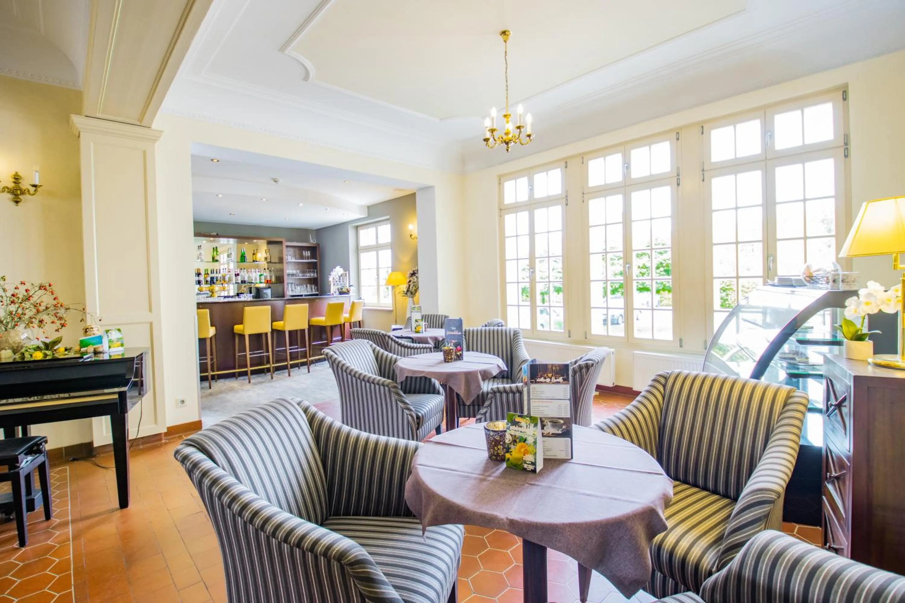 Lobby or reception in SeeHotel Großräschen